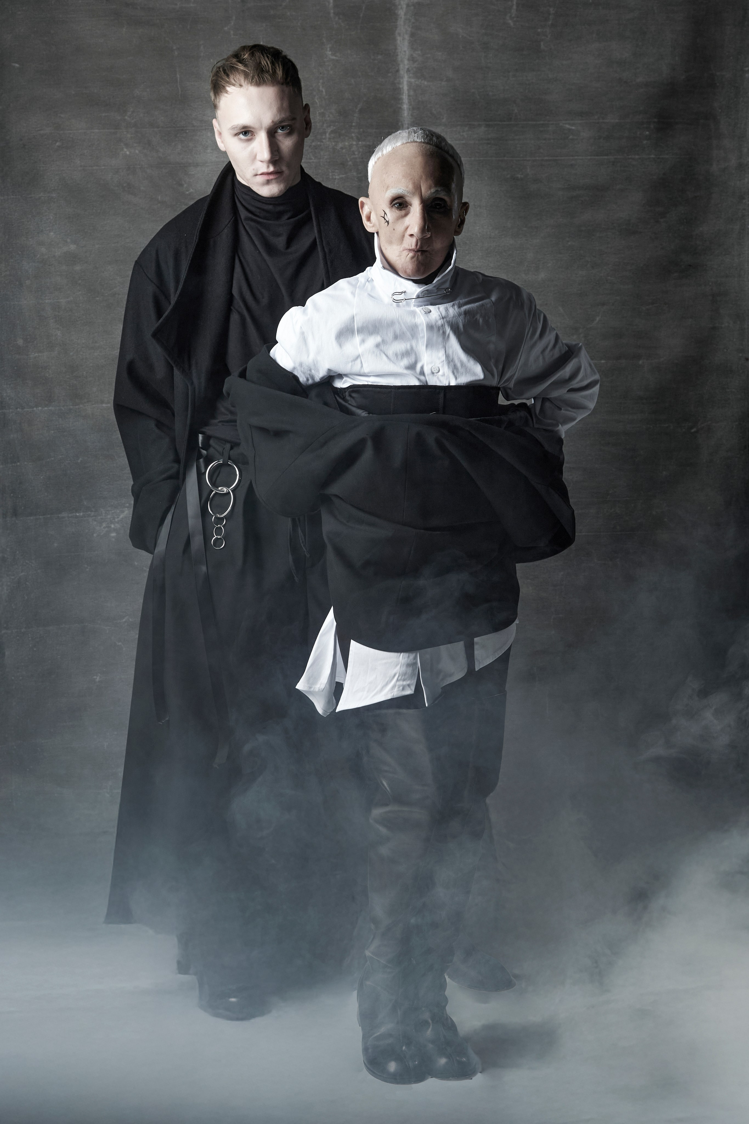 Артём Злобин. Фотограф для брендов Любовь Батина (Спб/Мск)