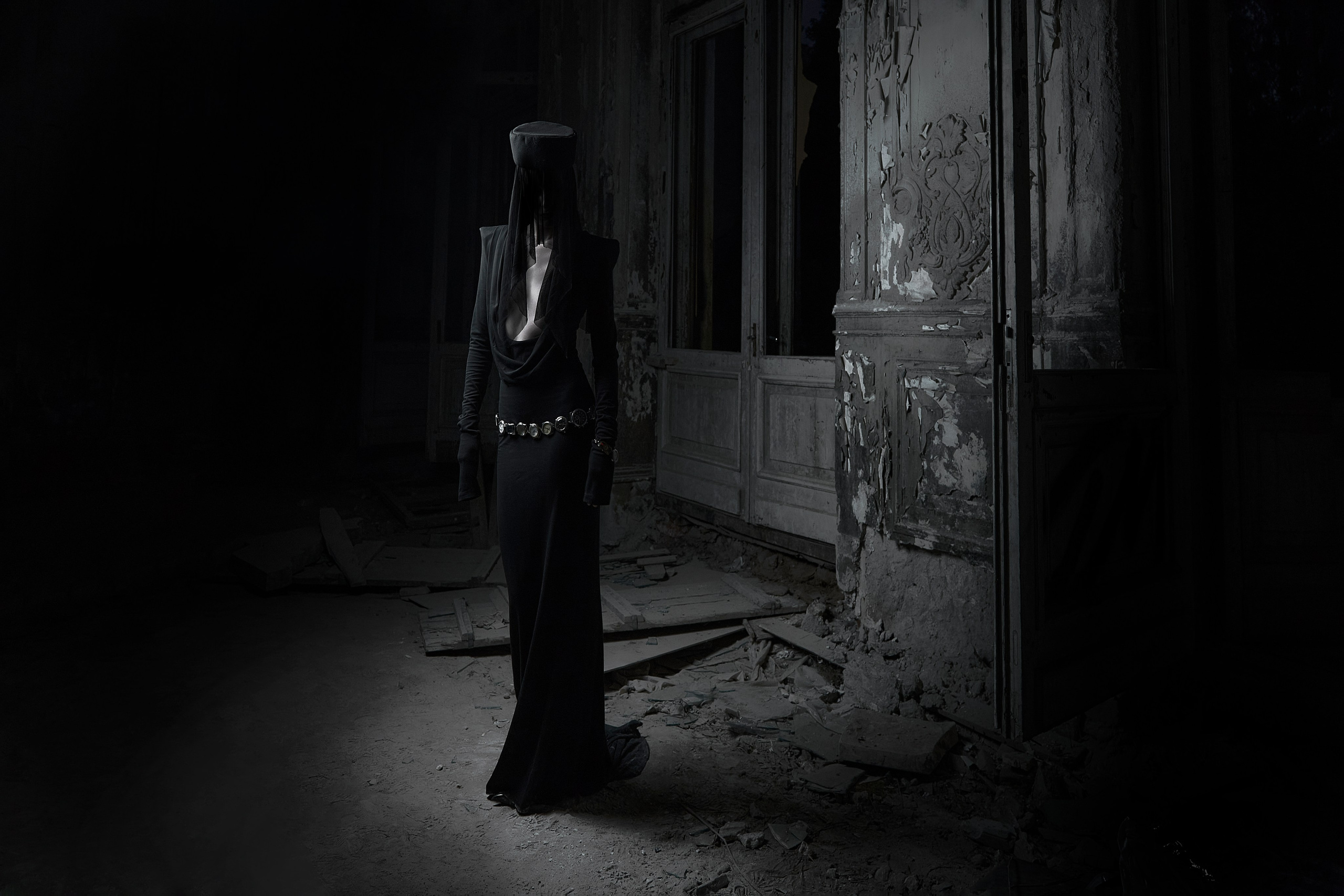 REL. Фотограф для брендов Любовь Батина (Спб/Мск)