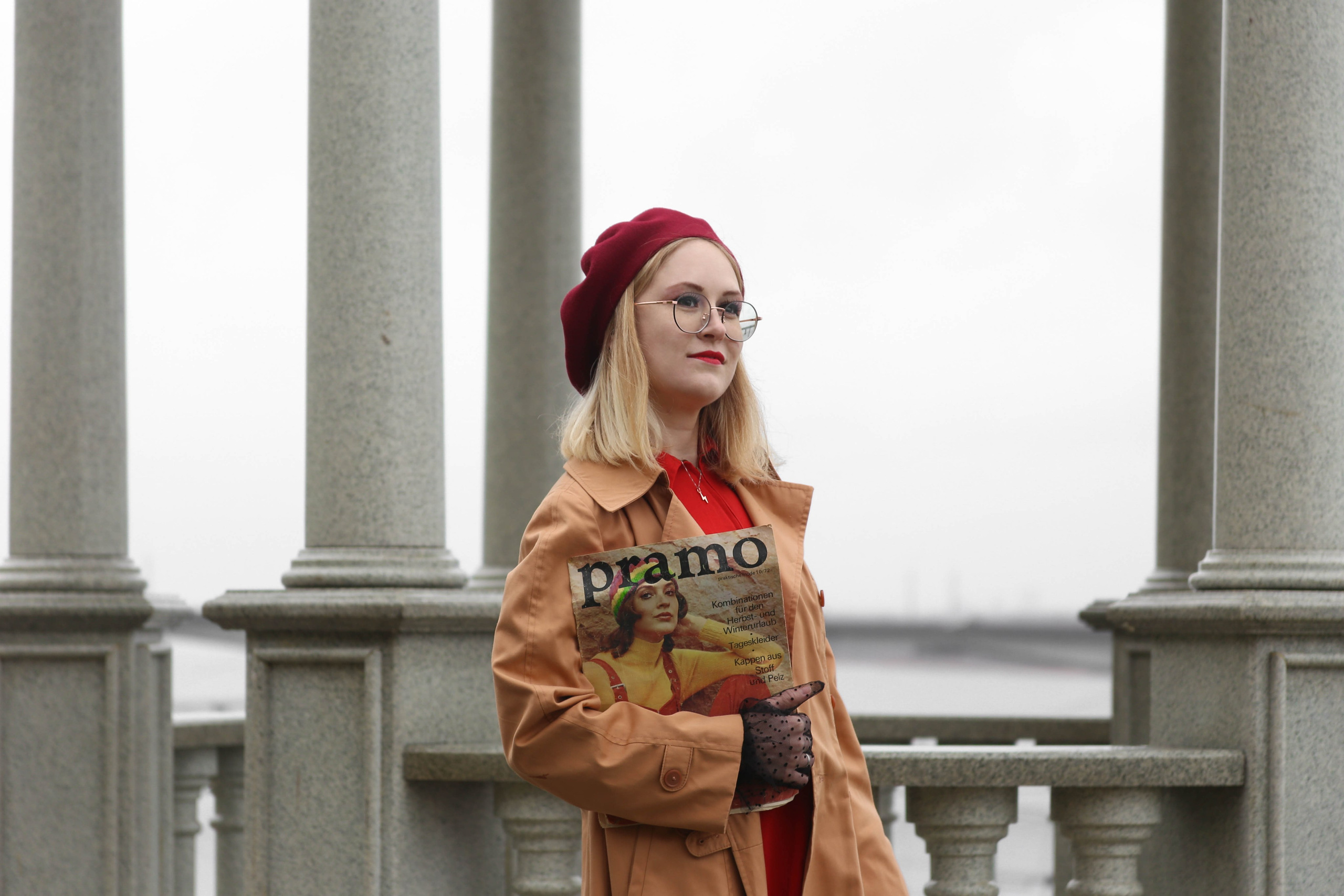 Маша на набережной. Фотограф Пермь. Фотосессия в фотостудии Перми и на свежем воздухе