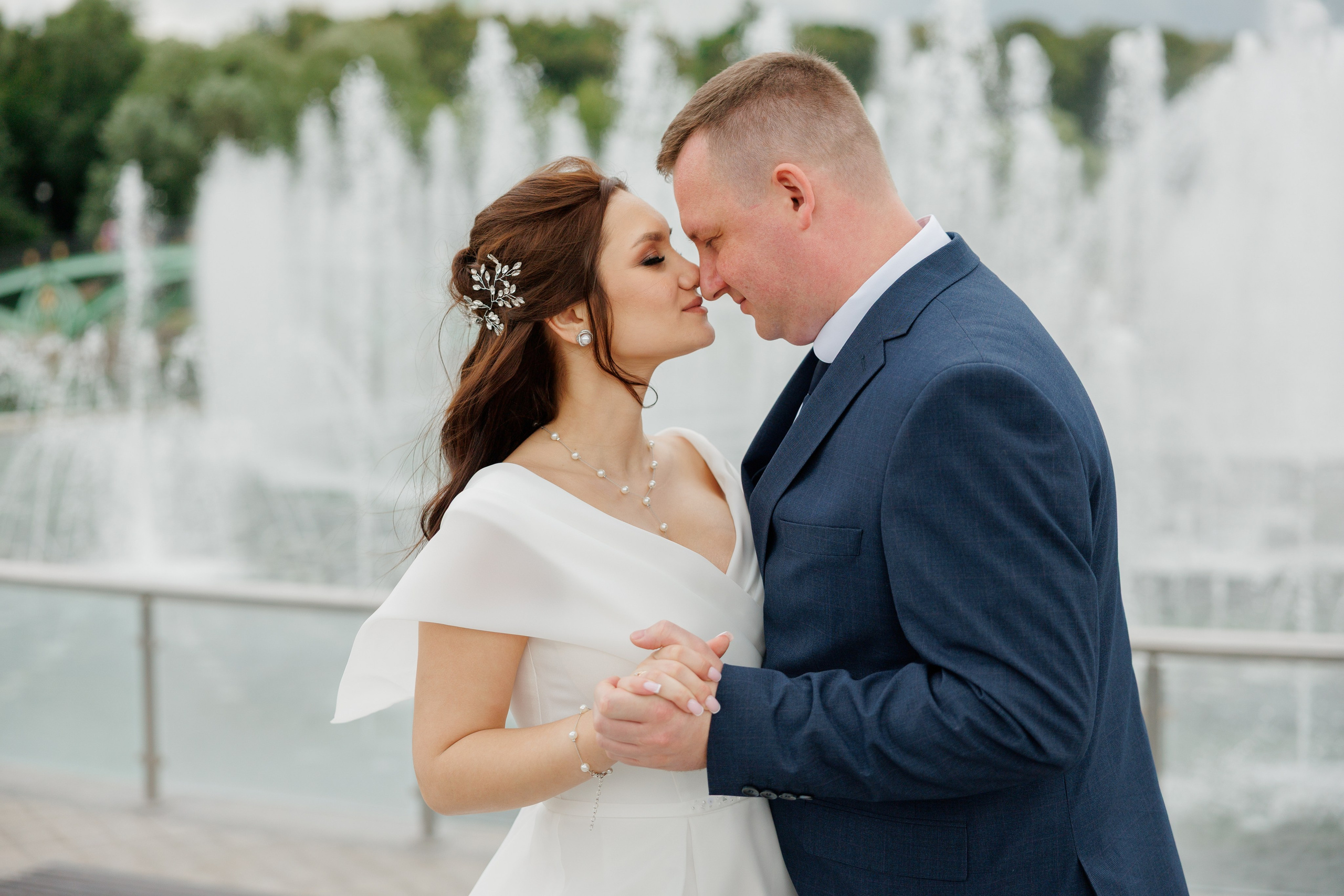 Свадебная фотосессия в Царицыно. Свадебная съёмка в Москве