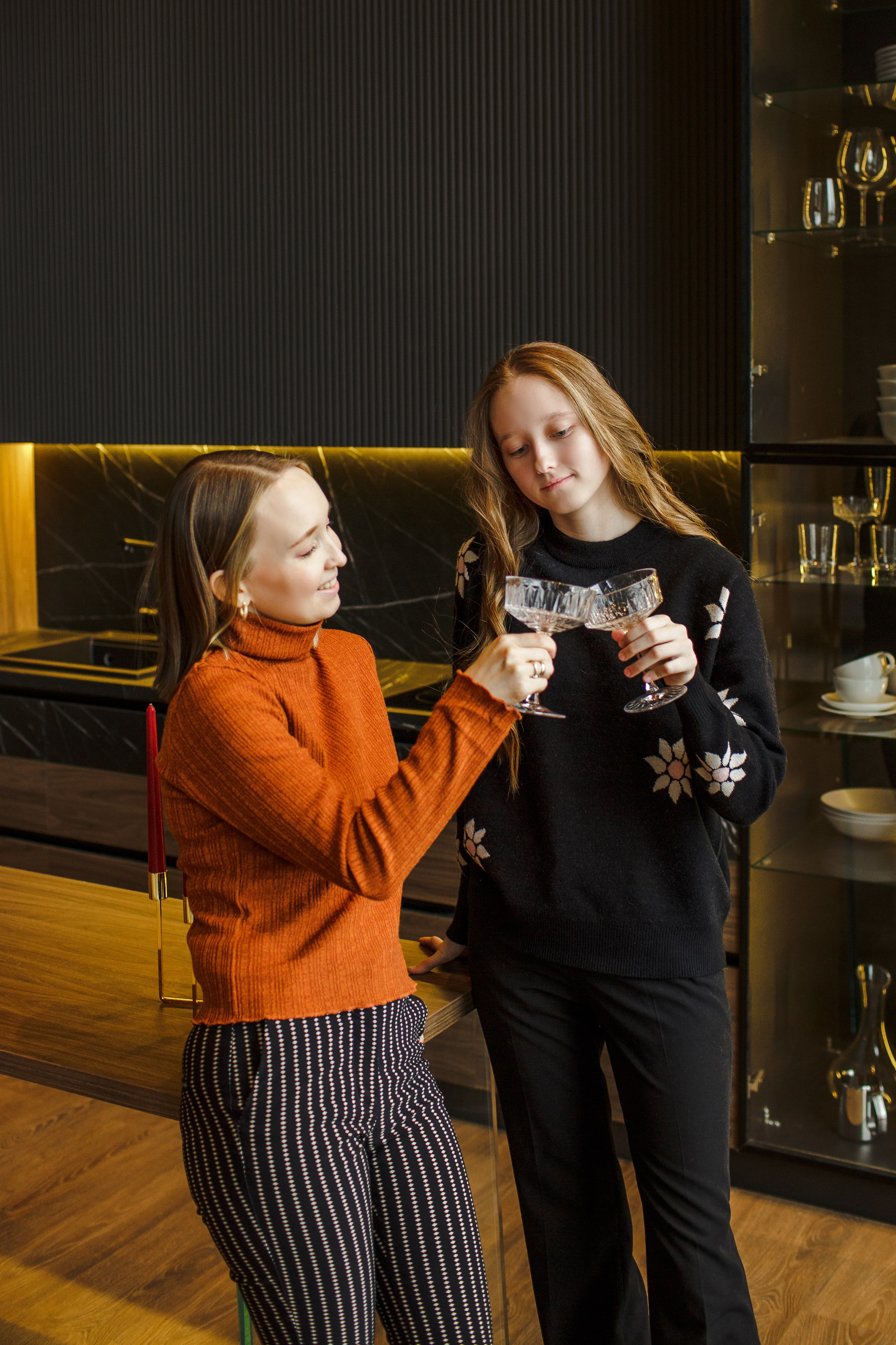 Семейная фотосессия в студии. Свадебный фотограф Кирилл Белый