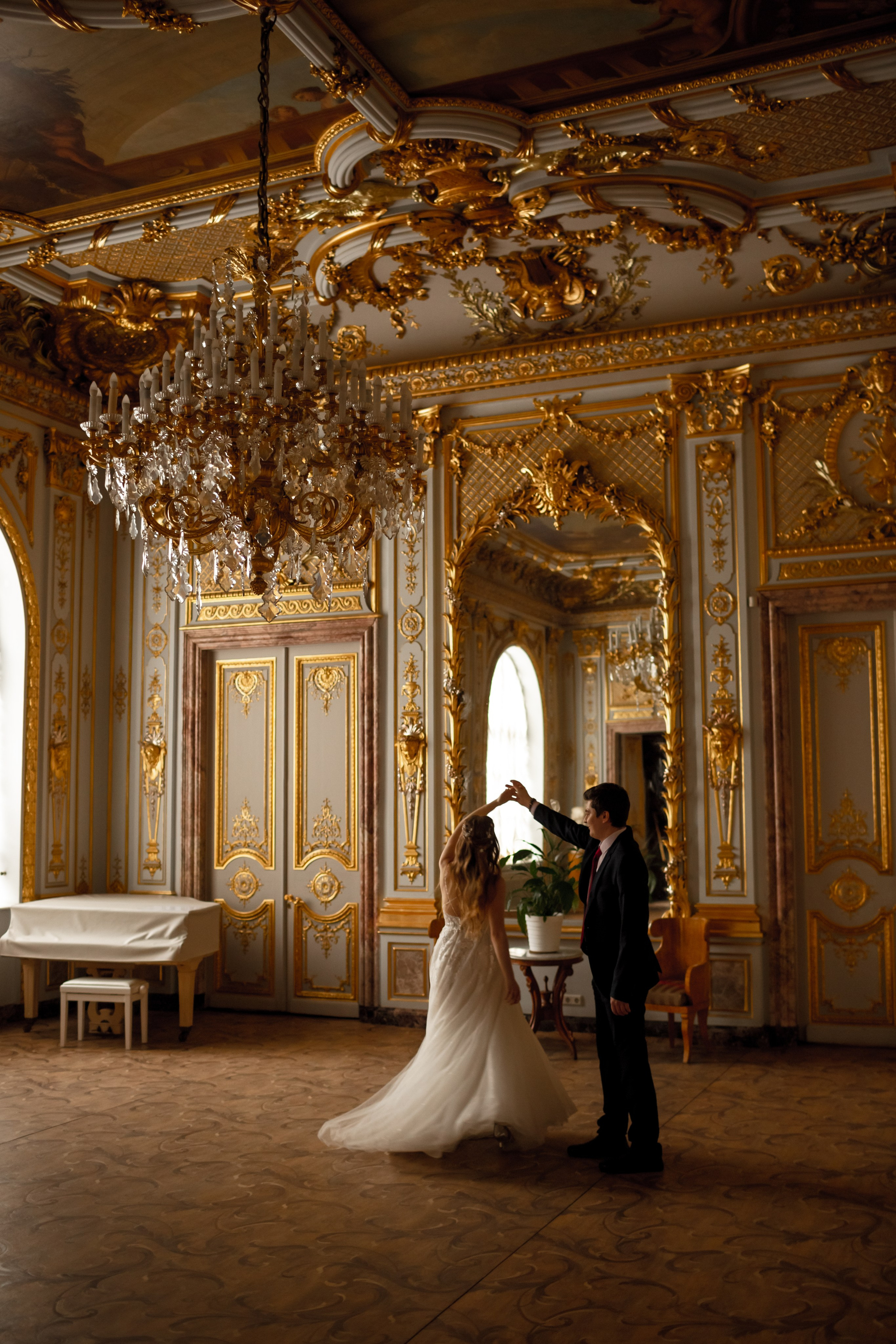 Камерная свадьба в Санкт-Петербурге. Свадебный фотограф Кирилл Белый