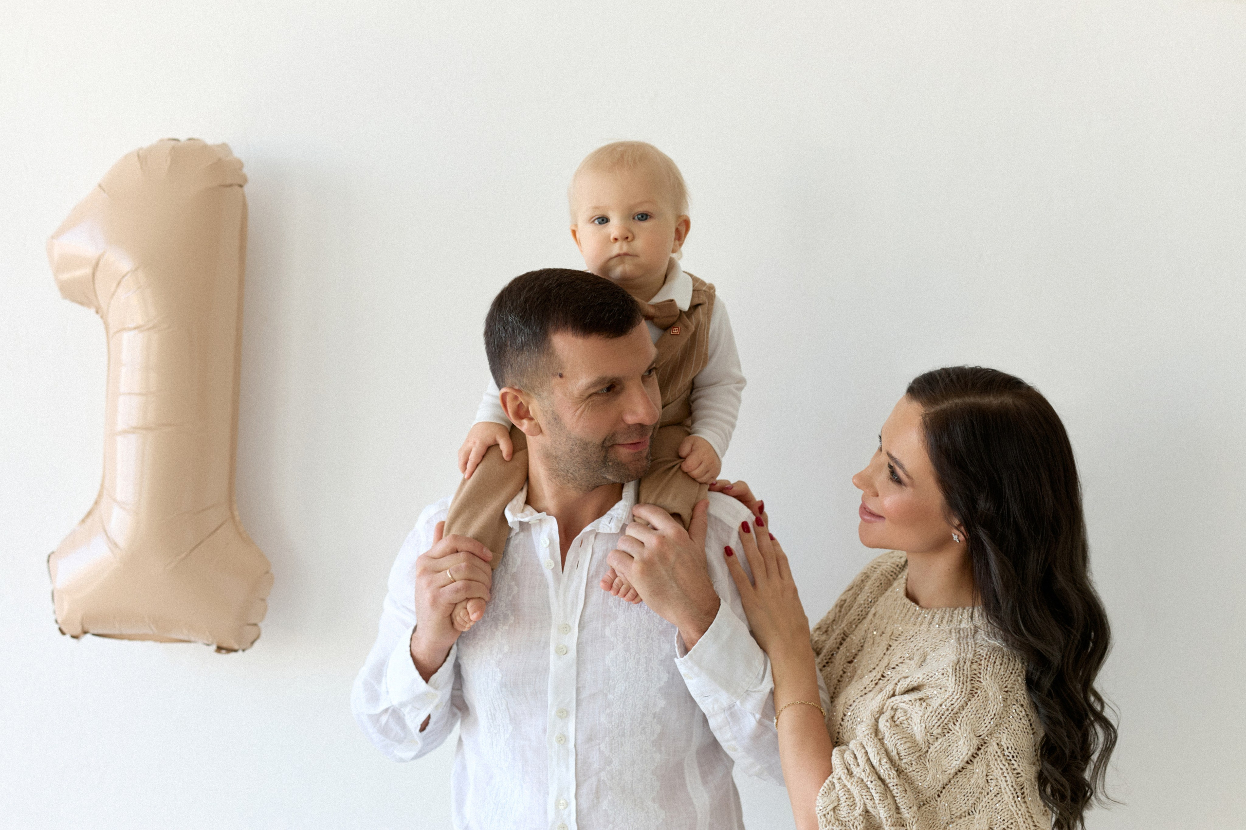 Сергей, Анна & Дима. Сестры Карабаза. Фотографы и ретушеры в Москве и Санкт-Петербурге