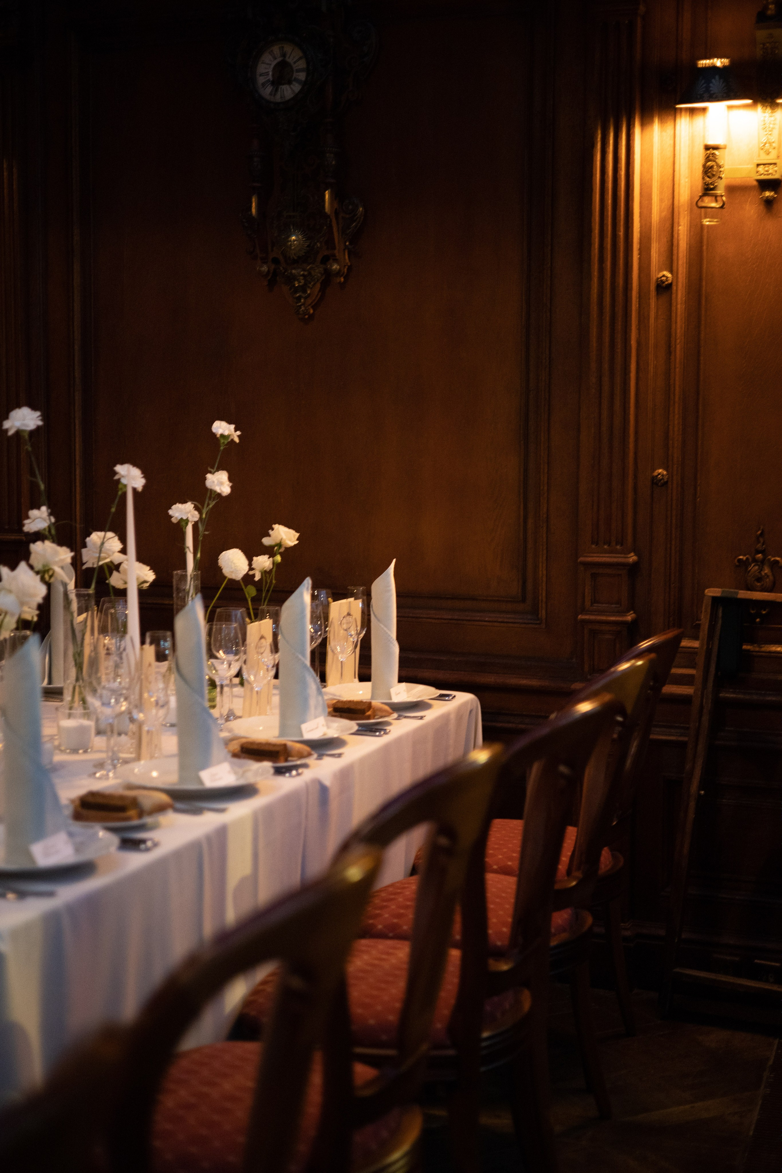 Лола & Иван. Ресторан «Пушкинъ». Оформление свадеб, декор свадеб Вера Маркова, Москва