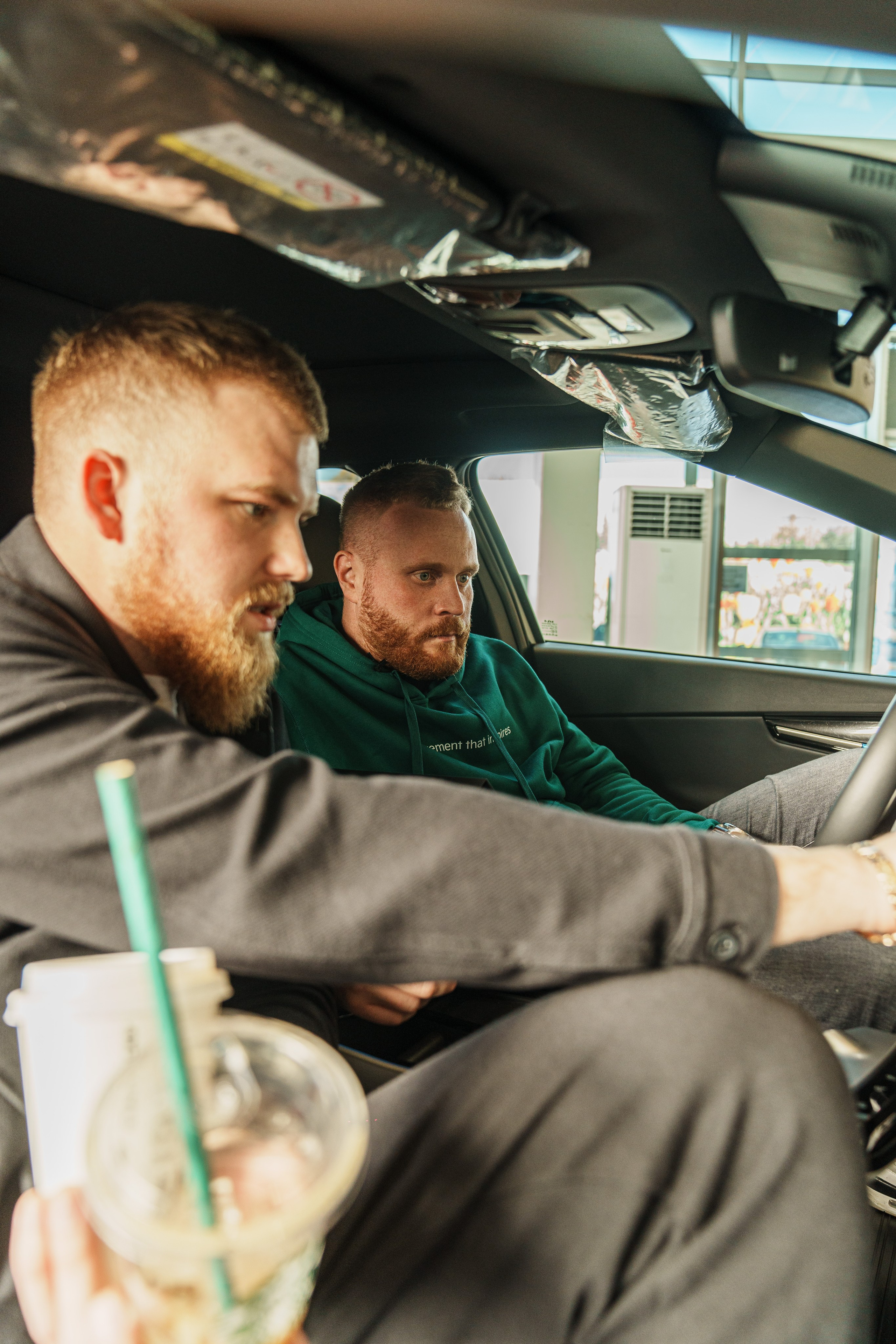 Kia EV6 Вручение Евгений Чебаткову. Фотограф TAULAN_1