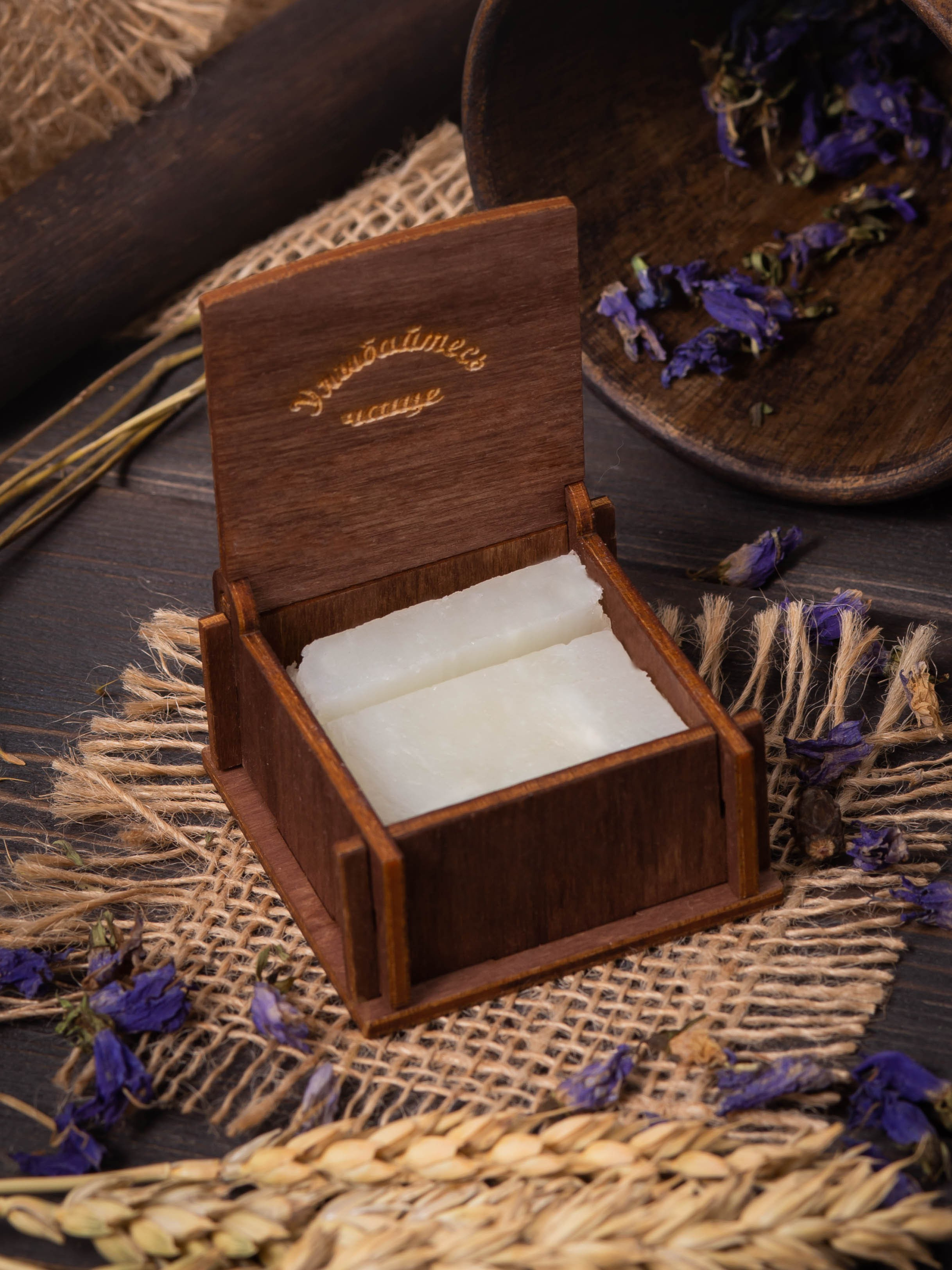 Косметика «Travnica». Предметный фотограф для маркетплейсов в Кемерово Ольга Воловяшко