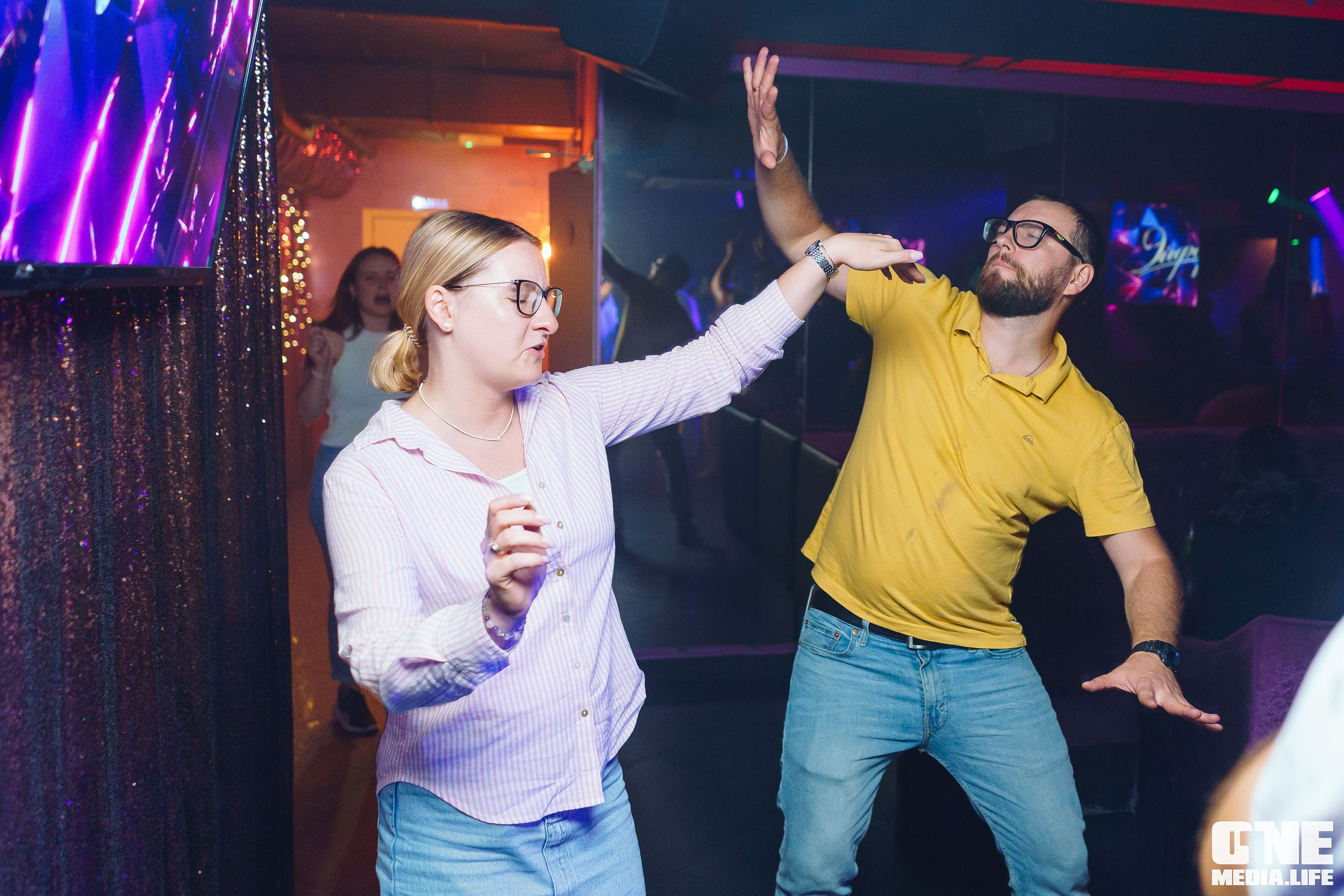 Фоторепортаж из караоке-клуба Эйфория. One Media Life: фоторепортажи, фотоотчеты с мероприятий и заведений