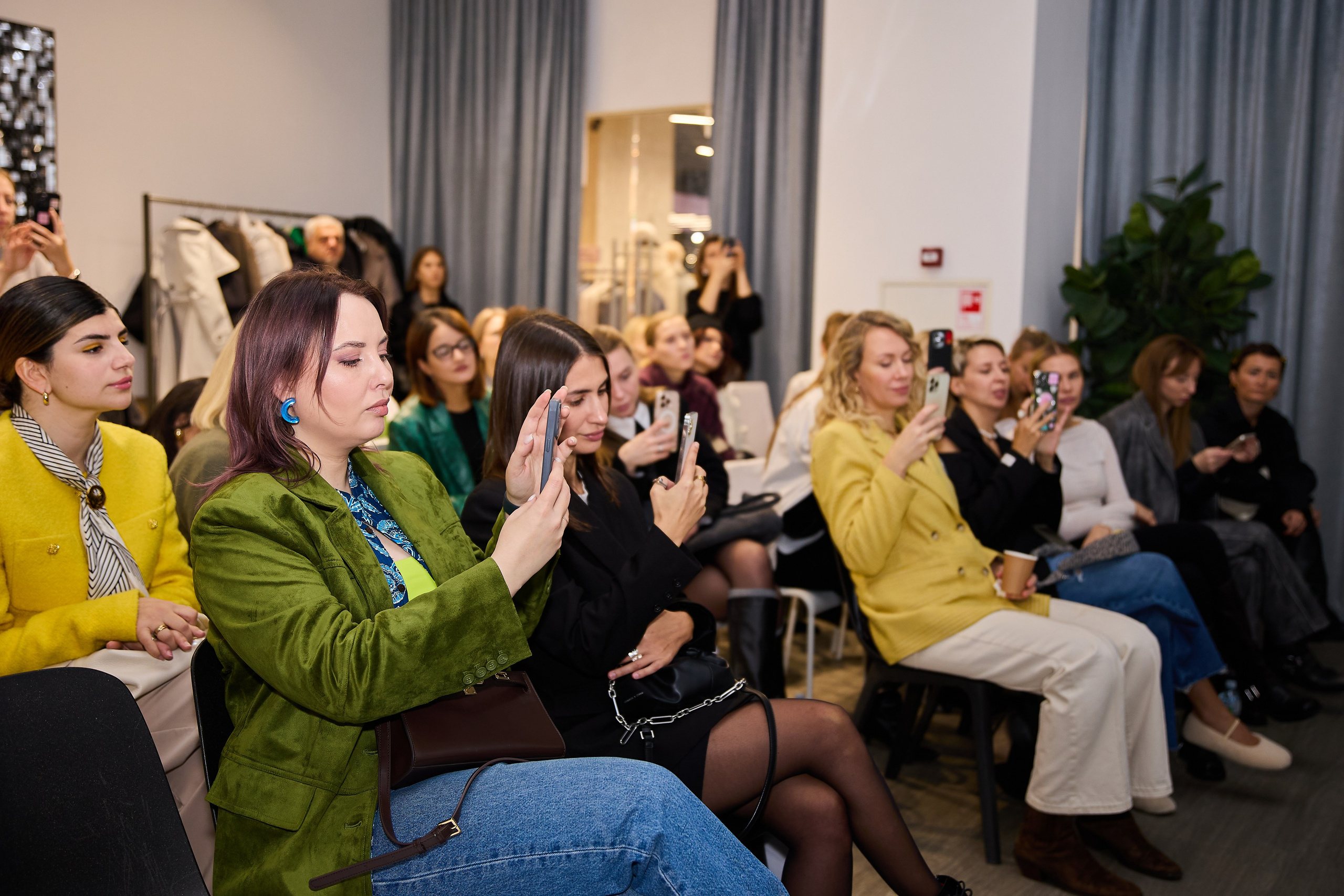 Презентация Povod. Фотограф Вика Винваг. Москва