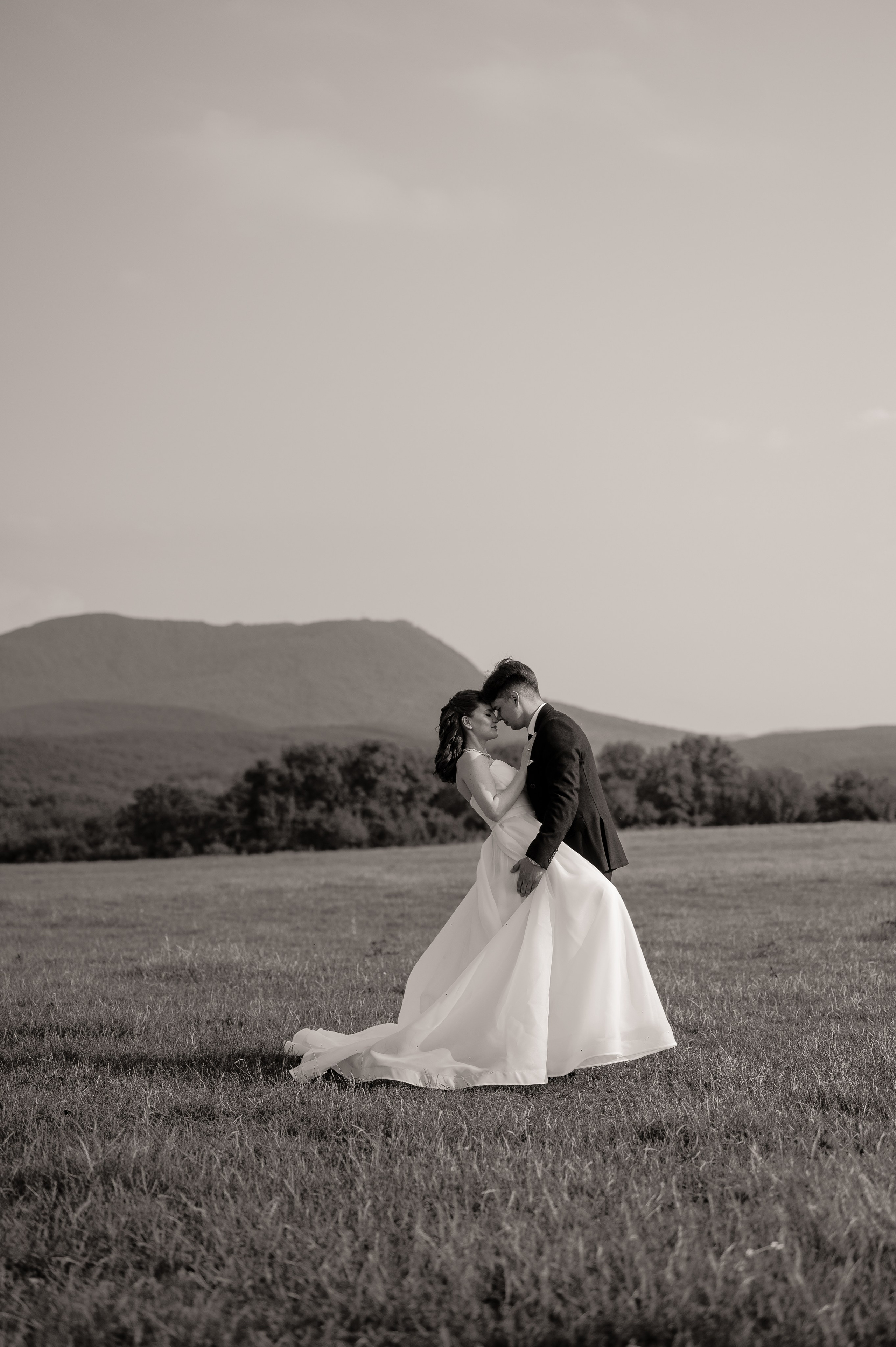 Свадебная съёмка в горах. Свадебный и семейный фотограф в Краснодаре Алина Мельник