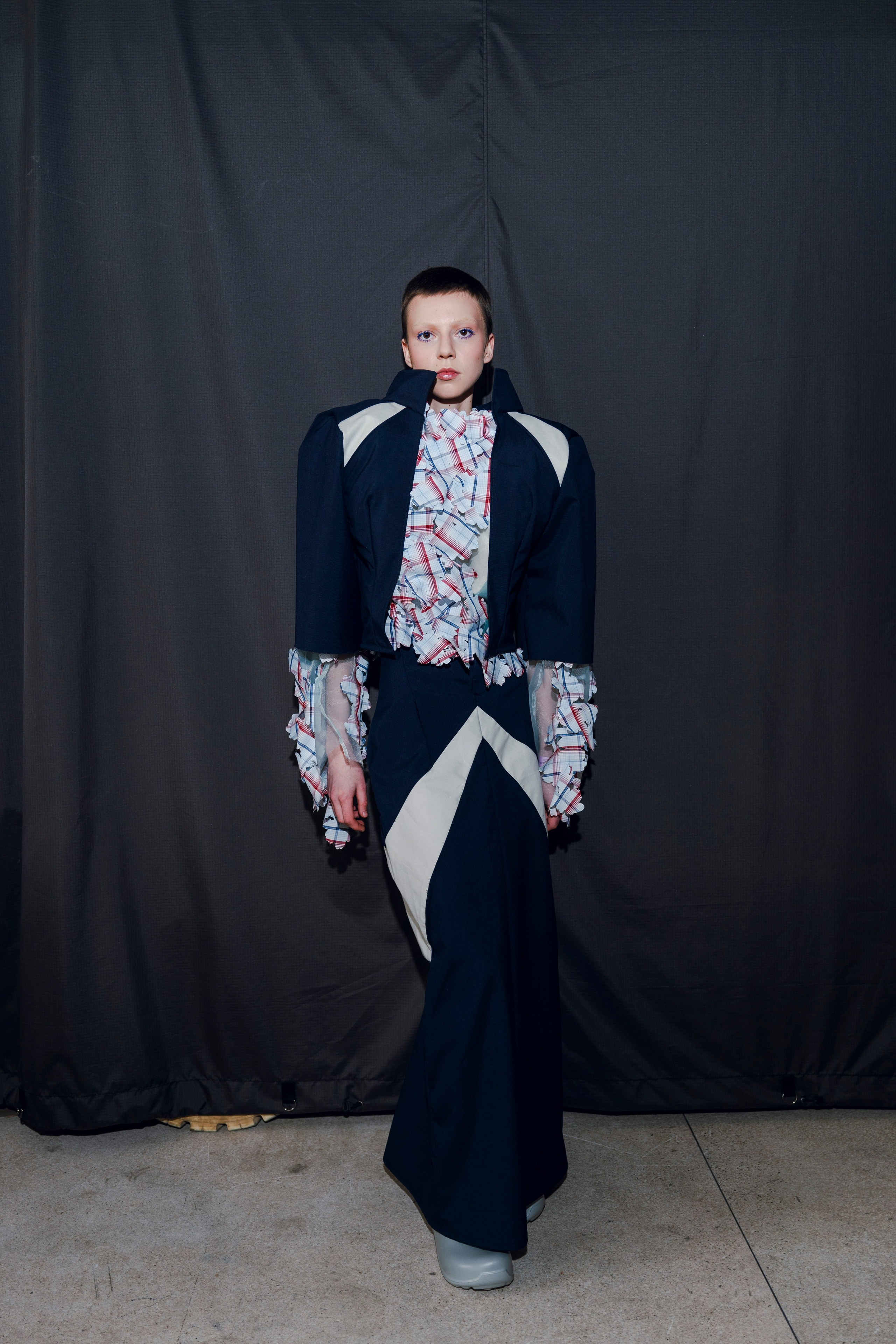 Показ Школы дизайна НИУ ВШЭ на Московской неделе моды. Фотограф в Москве Савкина Евгения