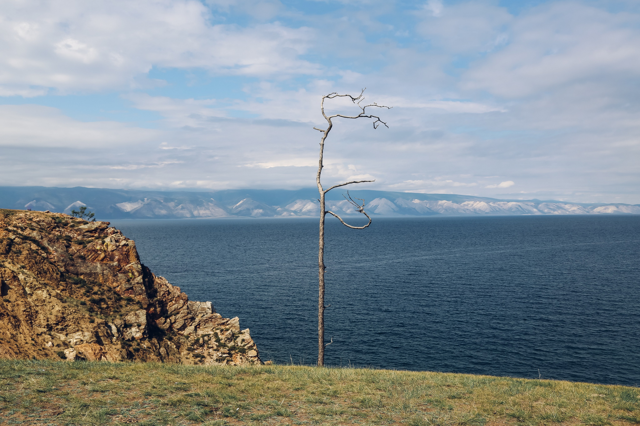 Байкал летний: легенды и святыни. Дарья Письменюк / Darya Leitstern — фотограф, музыкант, журналист, путешественник