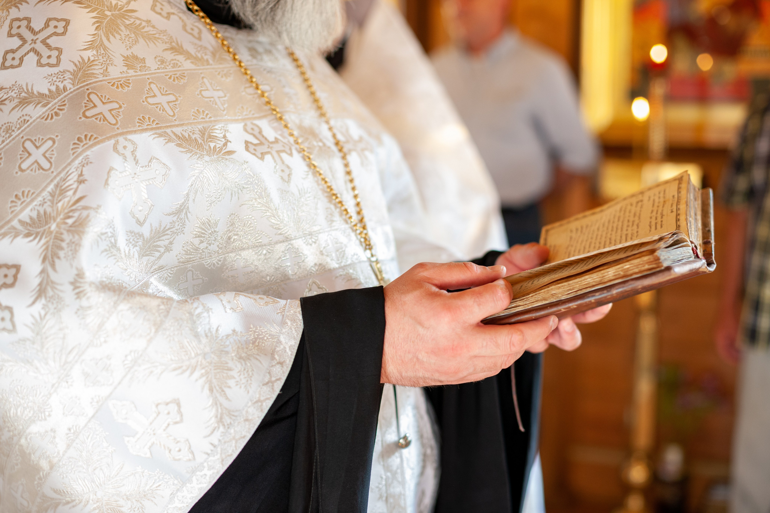 Венчание, стиль «Agfa CT Precisa 100». Фотограф на крещение/венчание