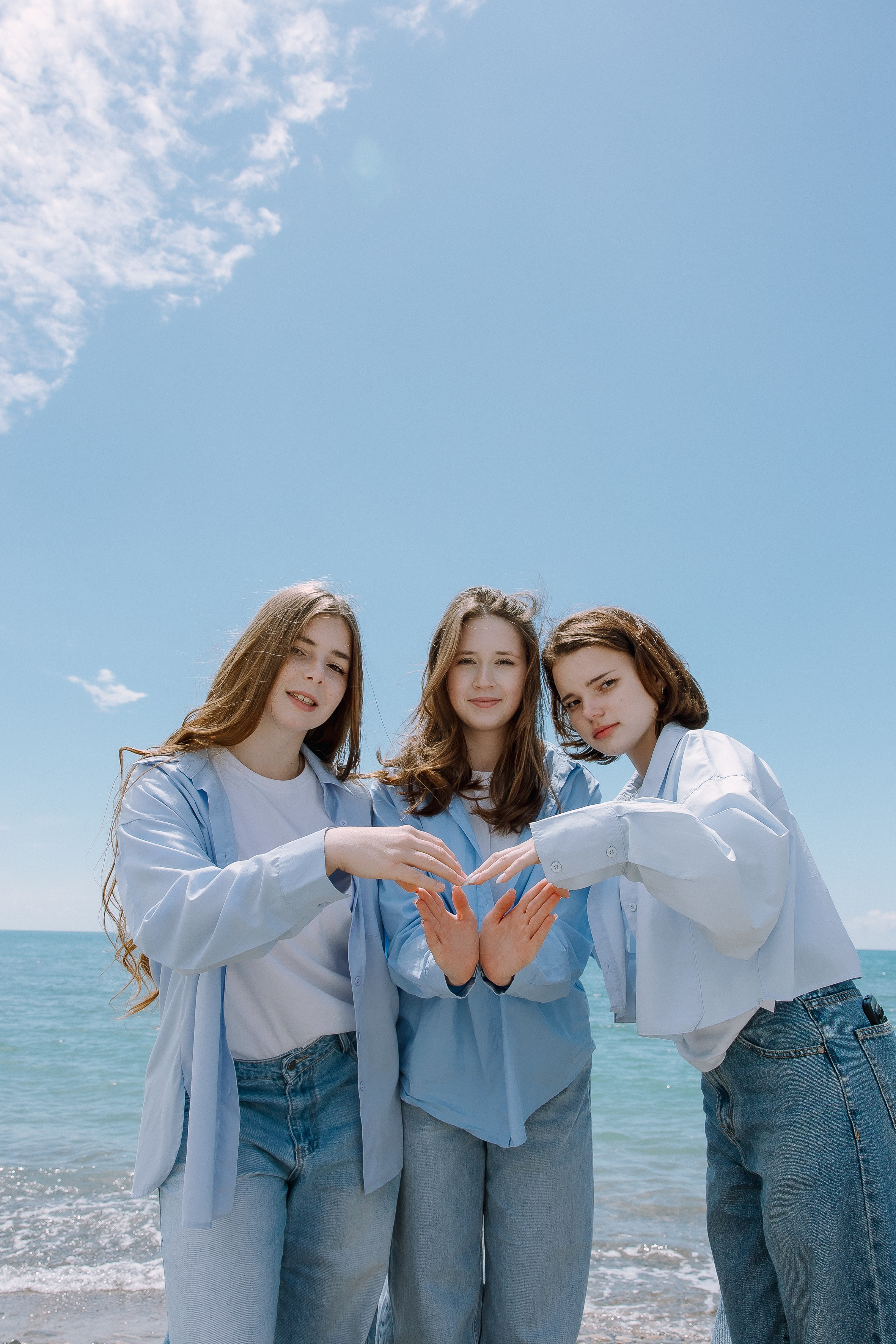 Море- старшая школа. Выпускные альбомы Натальи Бутко: Новороссийск, Анапа, Геленджик