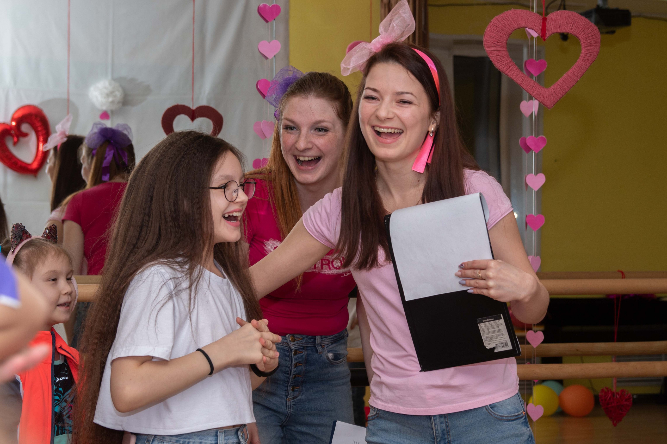 Orange kids. Репортажный Фотограф