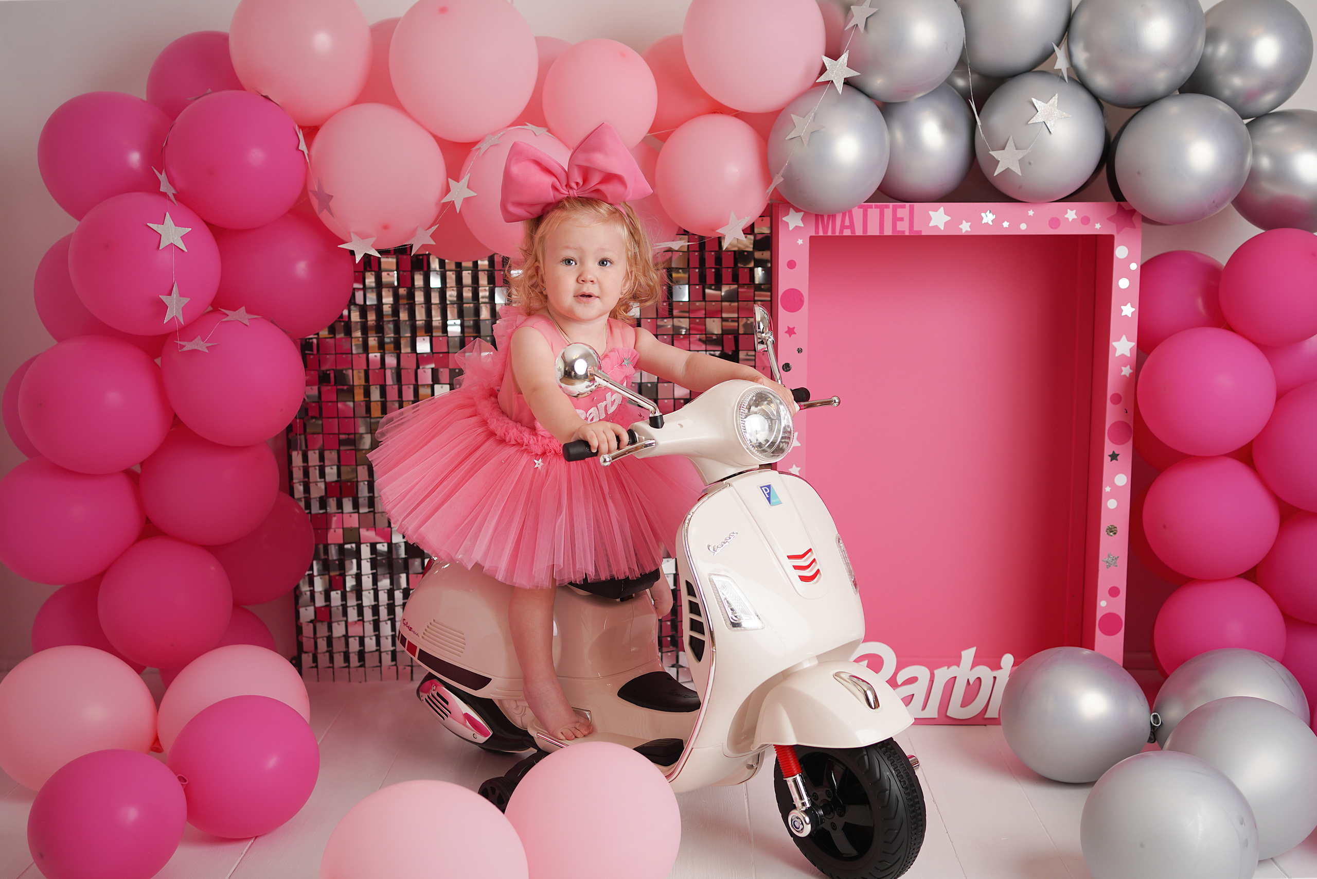 Детская фотосессия Первый год для девочек. Детский фотограф и фотограф новорожденных в Калининград Оксана Иваний