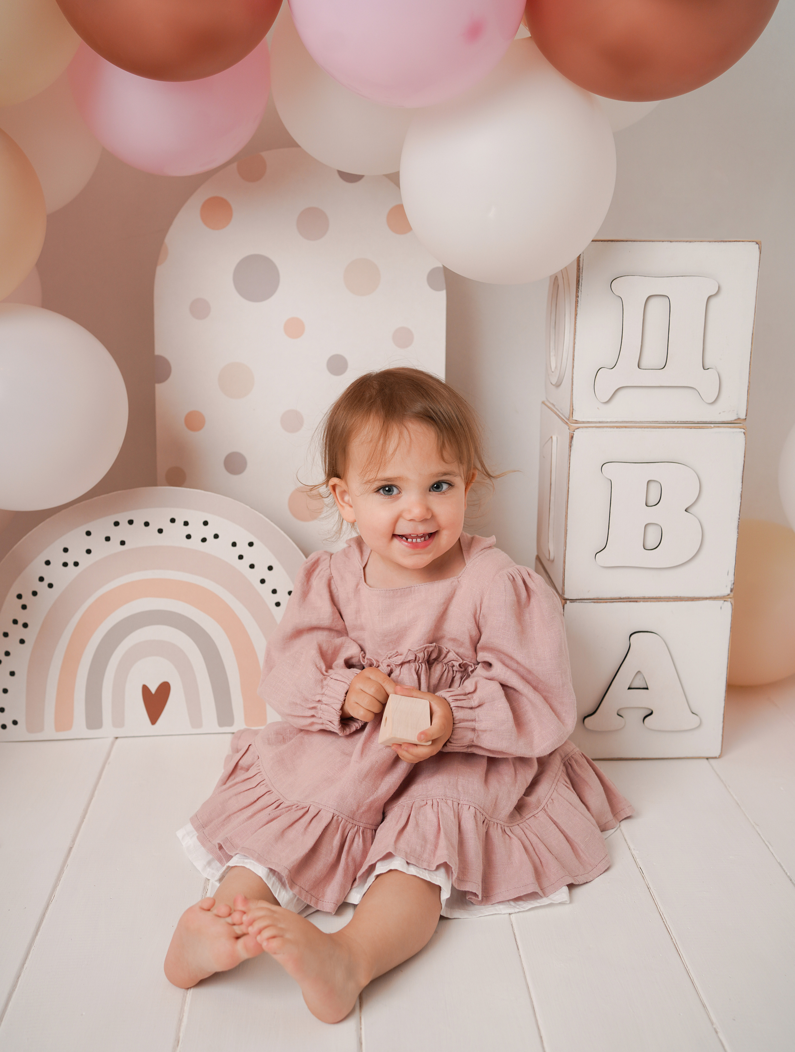 Детская фотосессия Два годика Викуле. Детский фотограф и фотограф новорожденных в Калининград Оксана Иваний