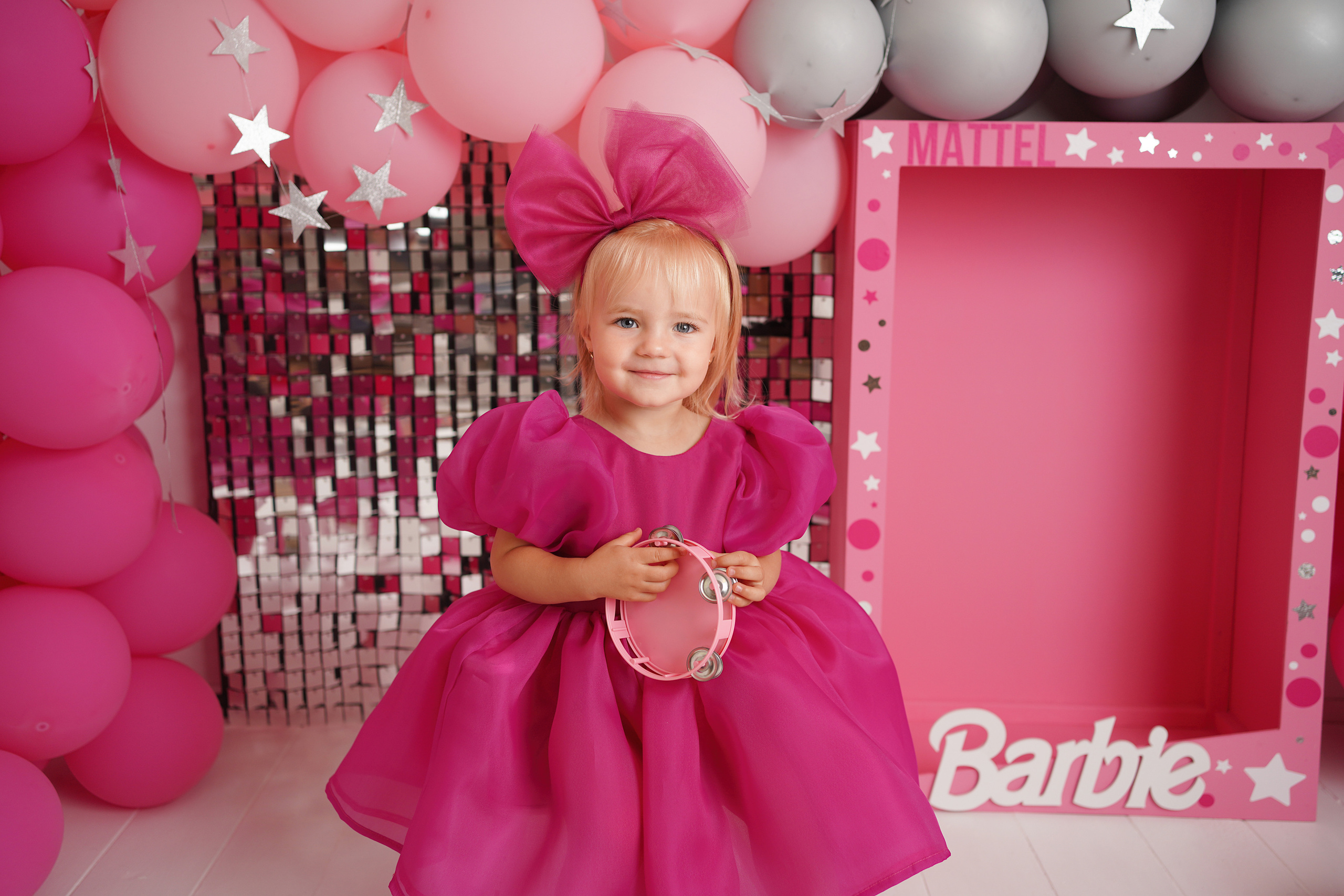 Детская фотосессия Первый год в стиле Барби. Детский фотограф и фотограф новорожденных в Калининград Оксана Иваний