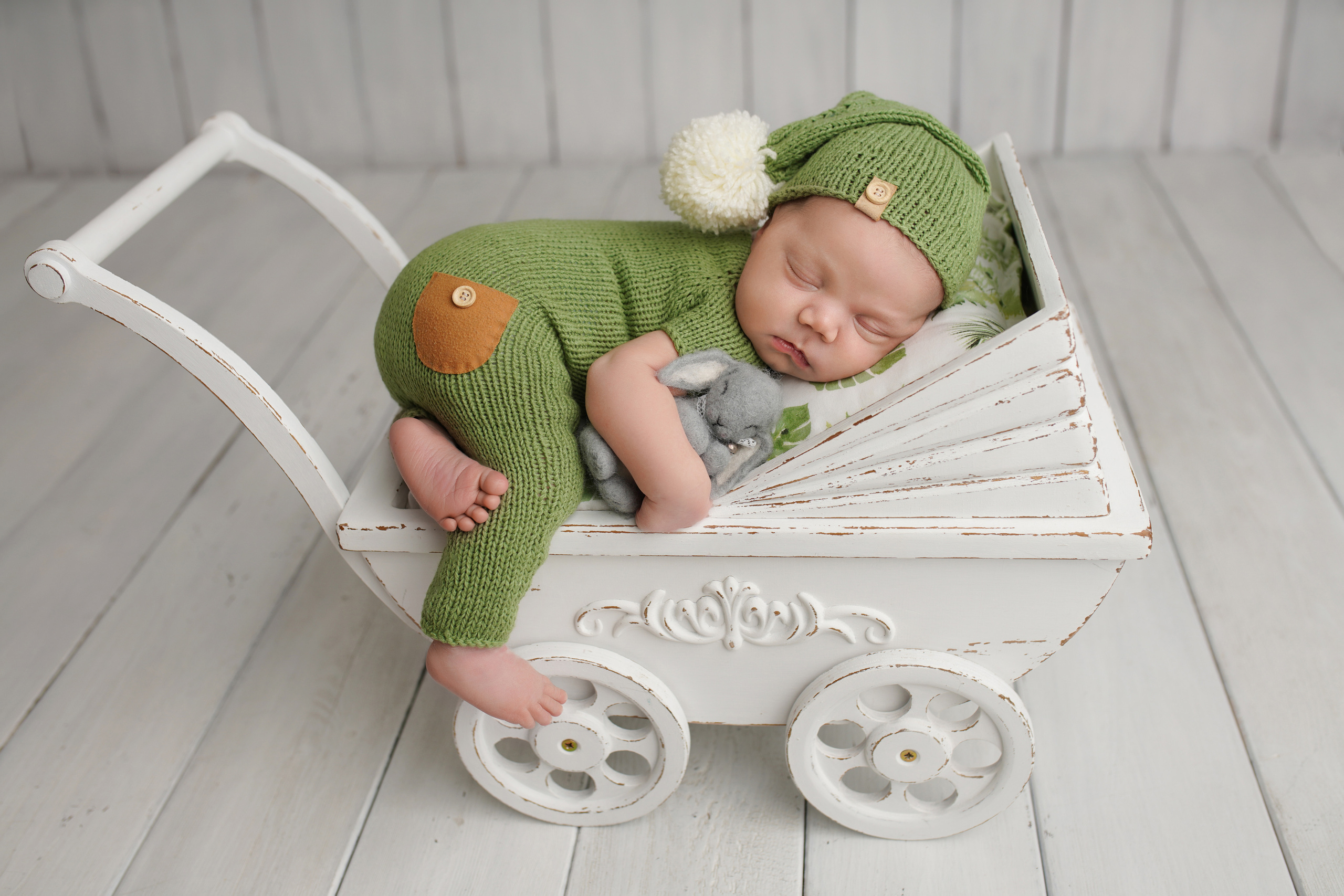 Детская фотосессия новорожденных мальчиков. Детский фотограф и фотограф новорожденных в Калининград Оксана Иваний