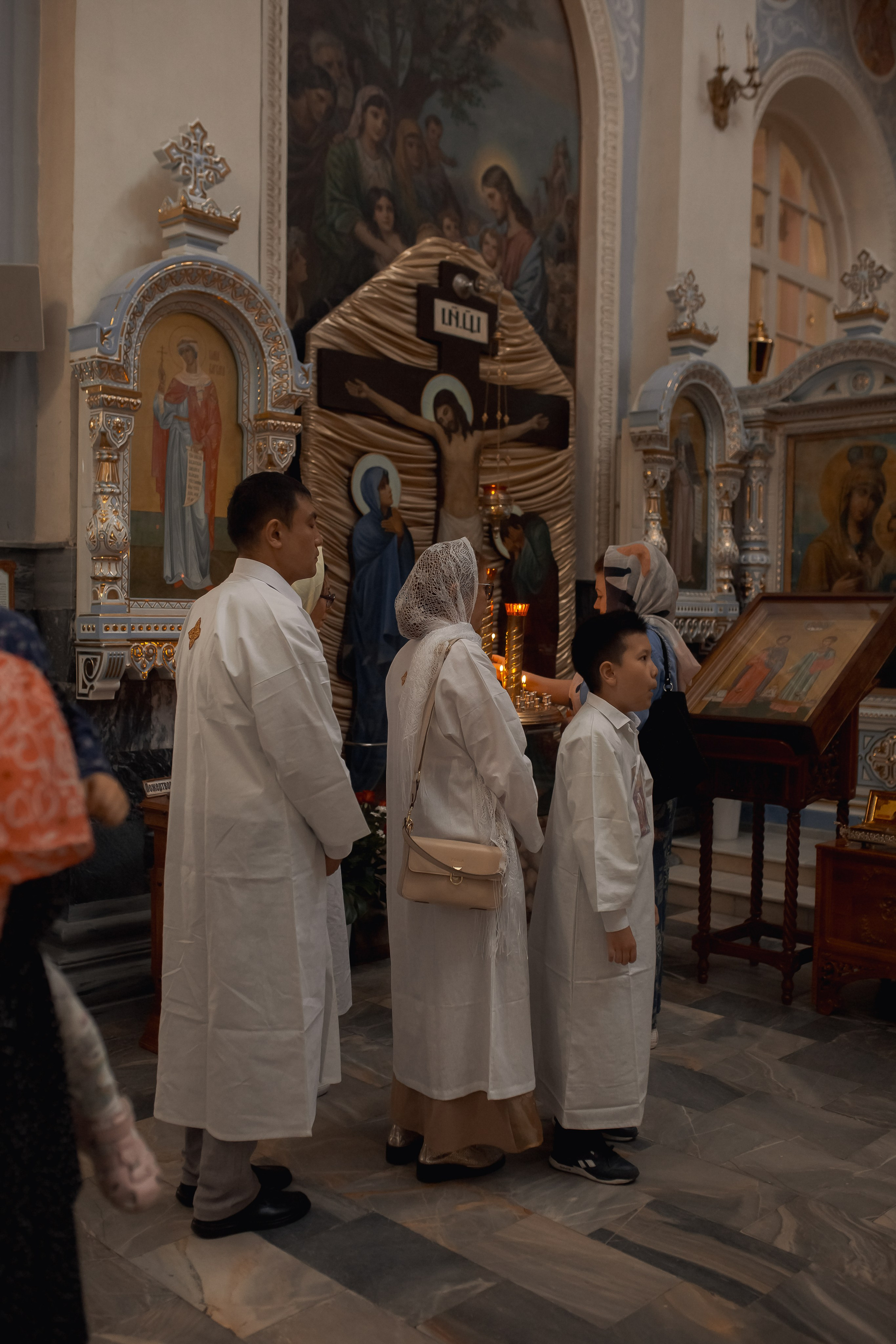 Крещение всей семьи. Фотограф на Крещение и Венчание в Ташкенте