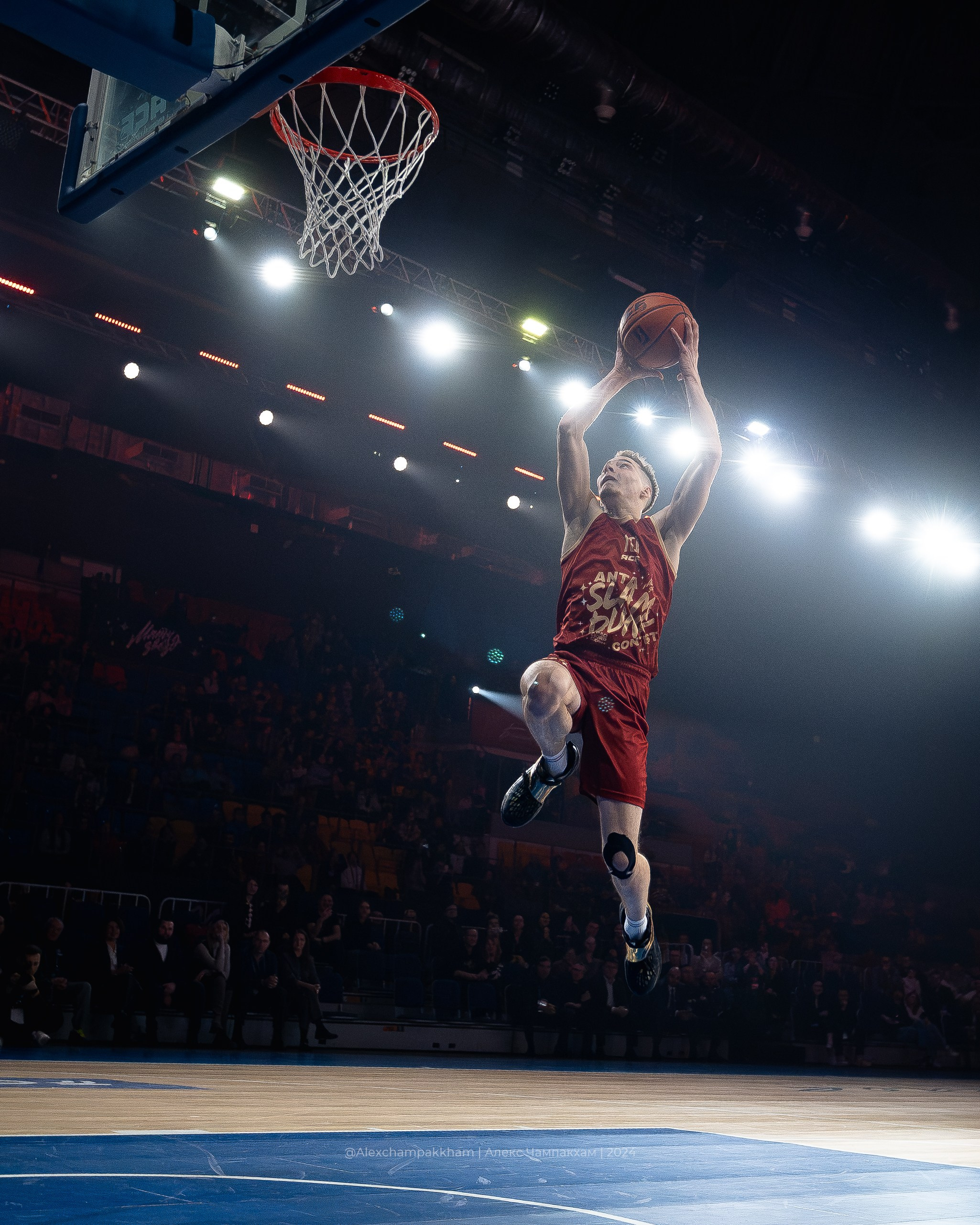 Баскетбол. Репортажный фотограф Красноярск Алекс Чампакхам