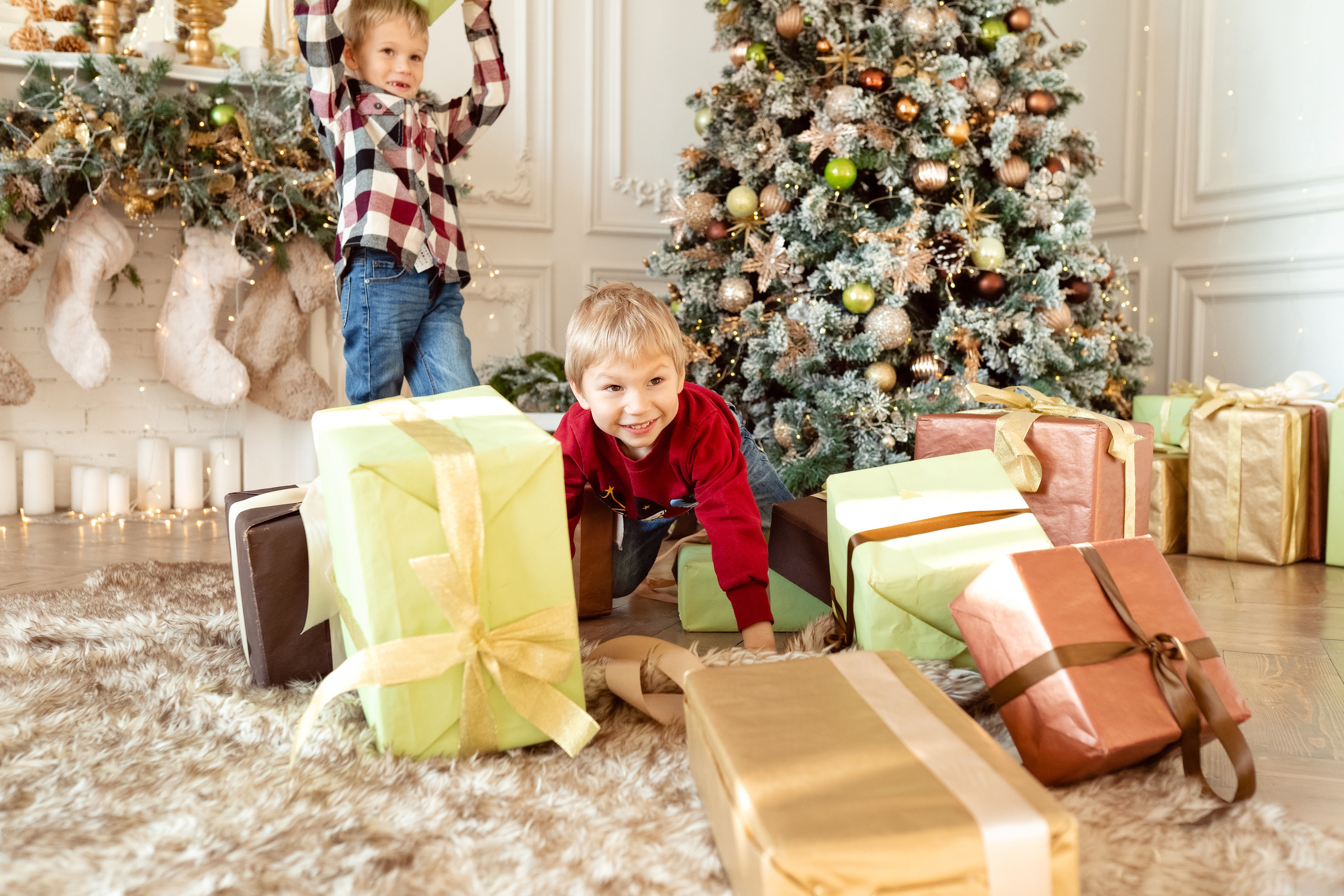 Мария, Евгений, Артем, Тихон. Nadia Fay