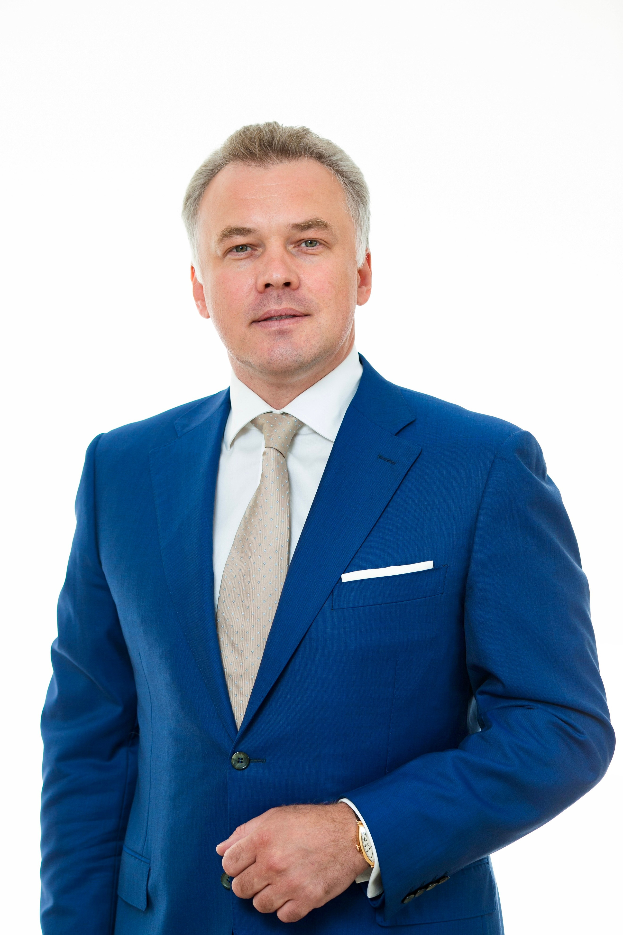 Бизнес портреты. Профессиональный фотограф Евгений Земцов в Москве. Контент съемка, репортаж мероприятий, бизнес портреты