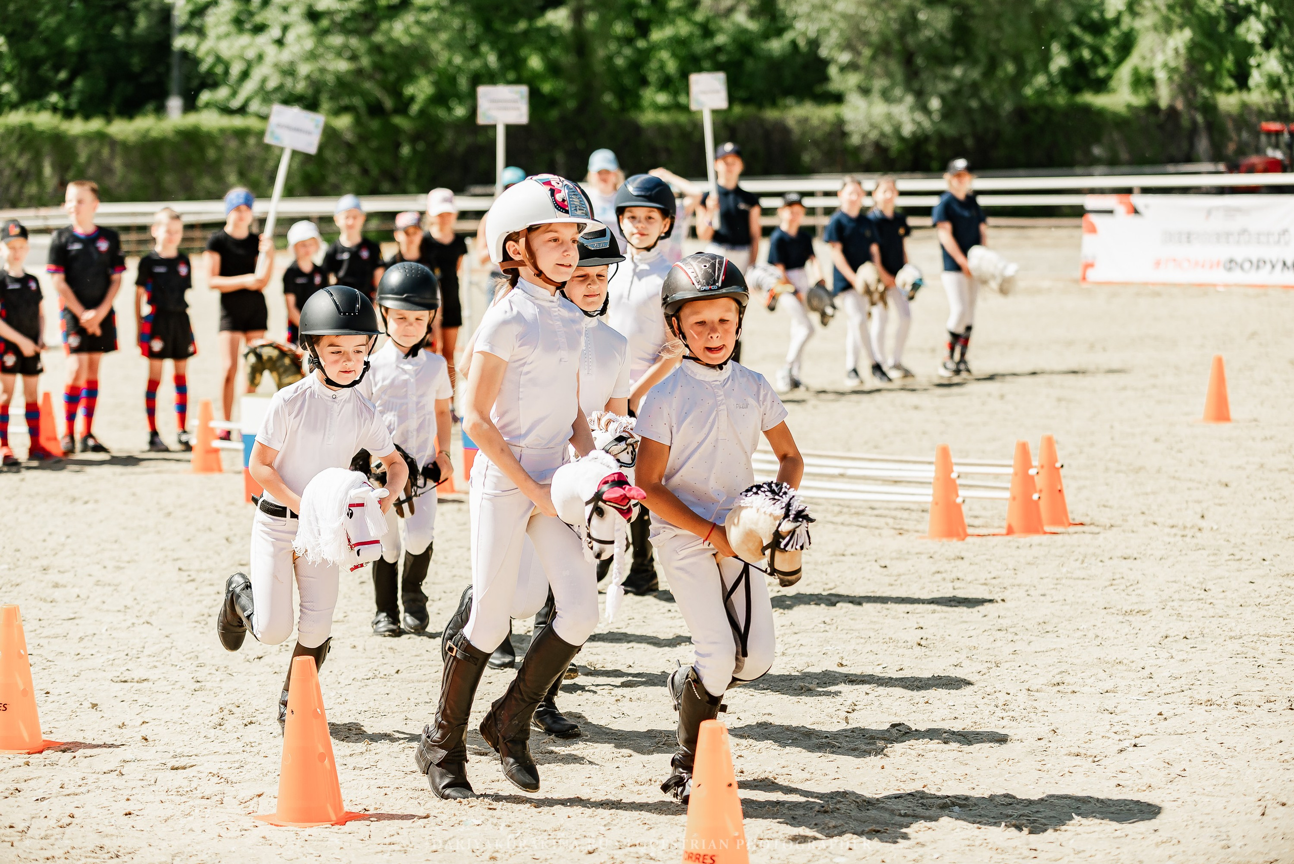 #ПОНИФОРУМ 2024. Конный фотограф Куракина Дарья • Фотосессии с лошадьми