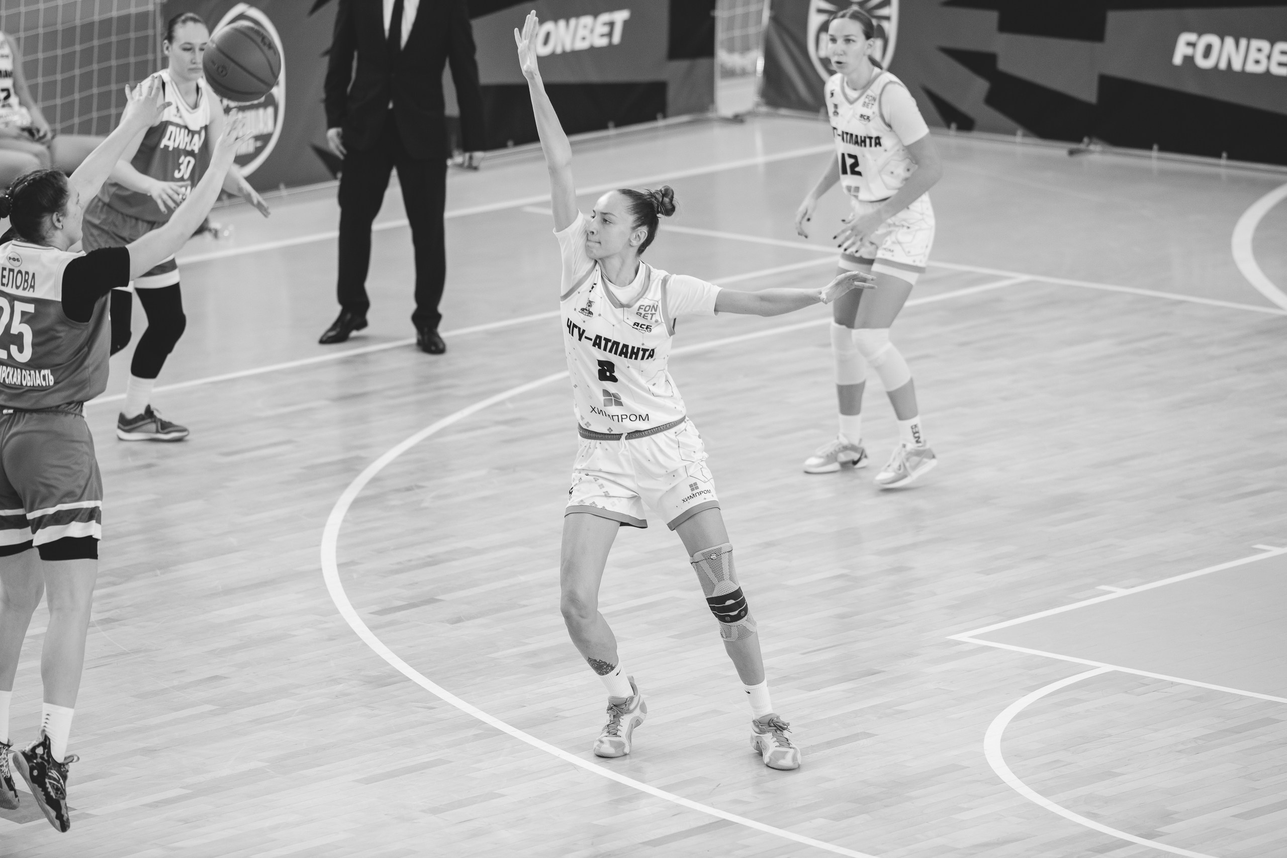 ЧГУ-Атланта — Динамо / 2 игра. Фотография