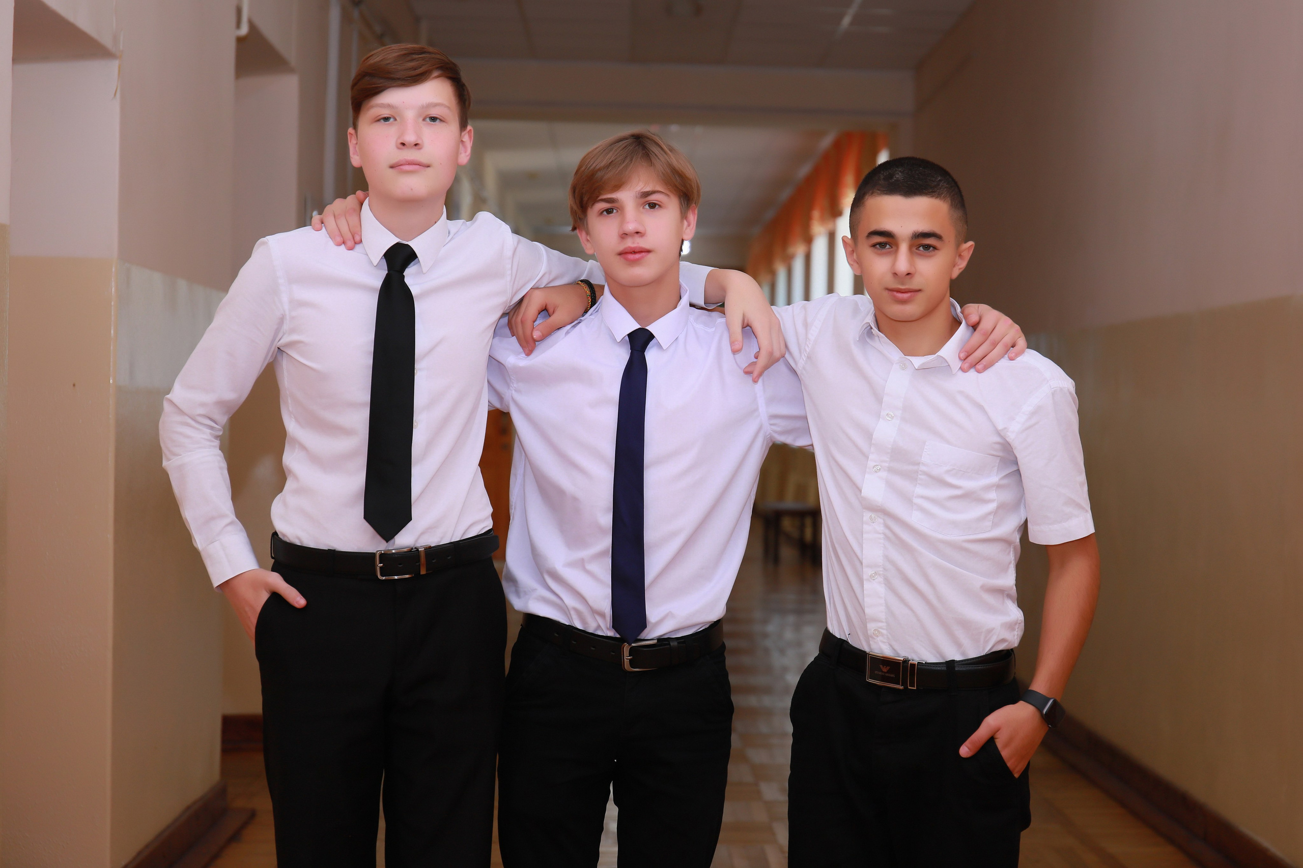 Выпускной альбом (Гимназия 92). Детский семейный фотограф Краснодар