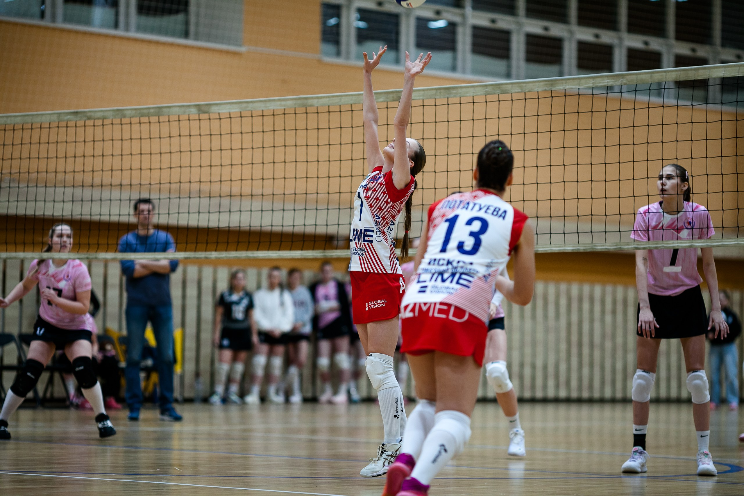 СШ11 — Искра / 1 игра. Фотография