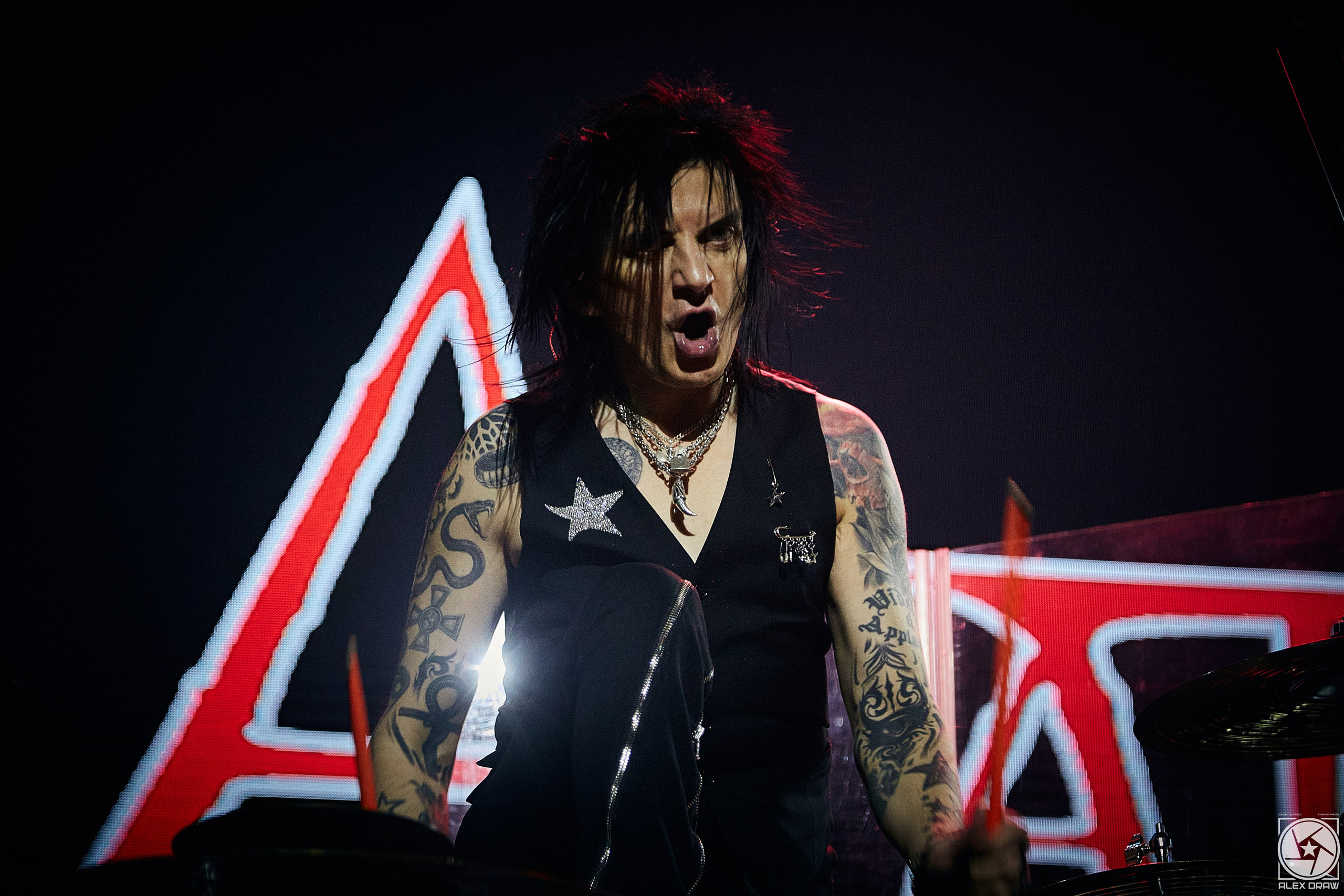 Глеб Самойлов Агата Кристи 35 лет! 06.12.2023 Гранд Холл Сибирь. Фотограф Москва Concerts photo / Fashion photо