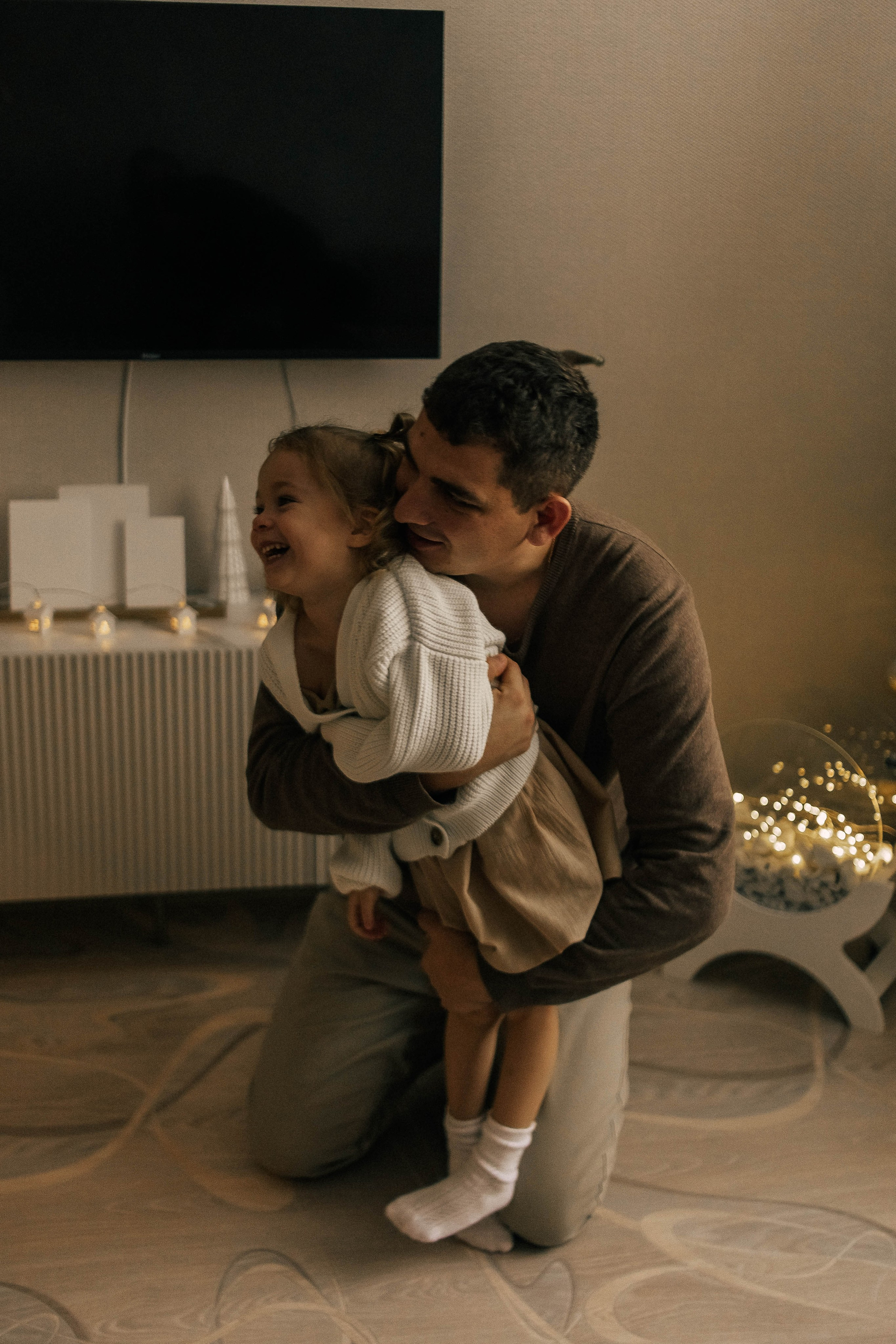 Анастасия, Андрей, Ариша и Анюта. Главная