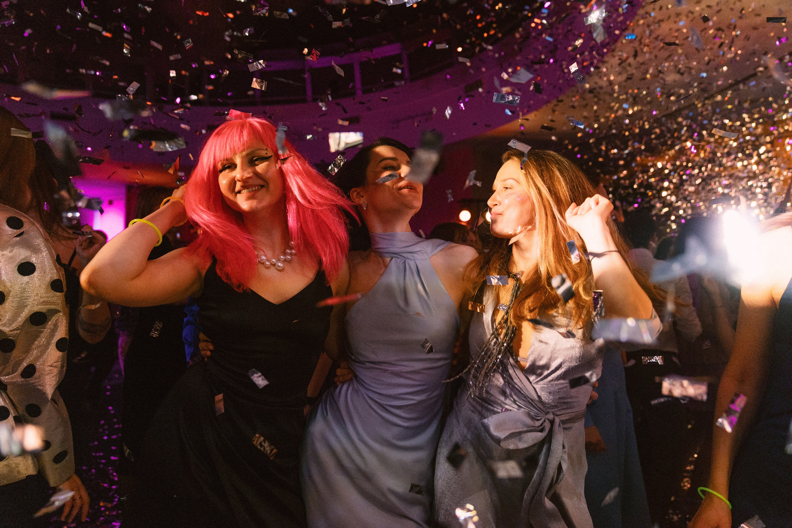 Корпоративная съёмка для компании SUPERWAVE