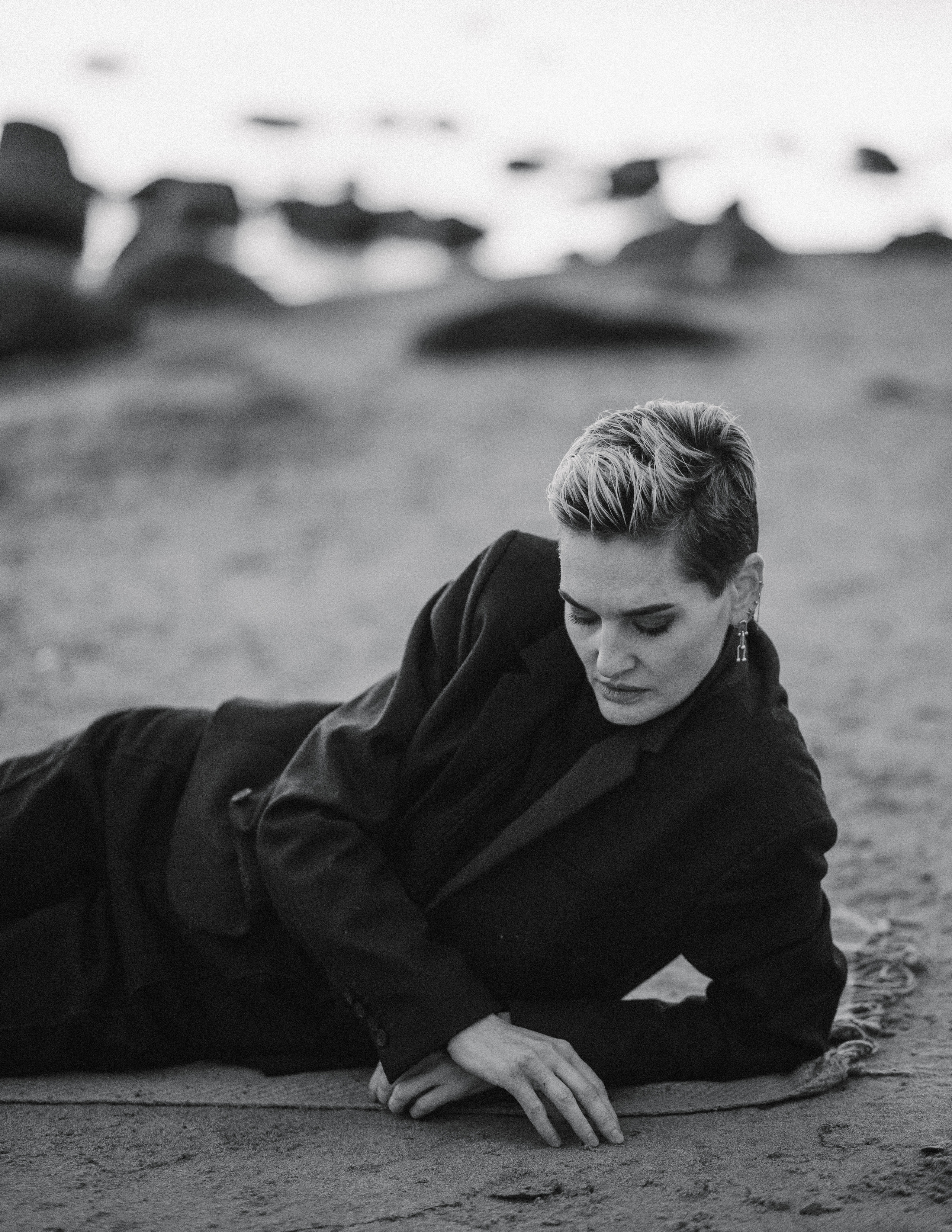 Ира на пляже. Контент фотограф в Санкт-Петербурге Елена Кегель