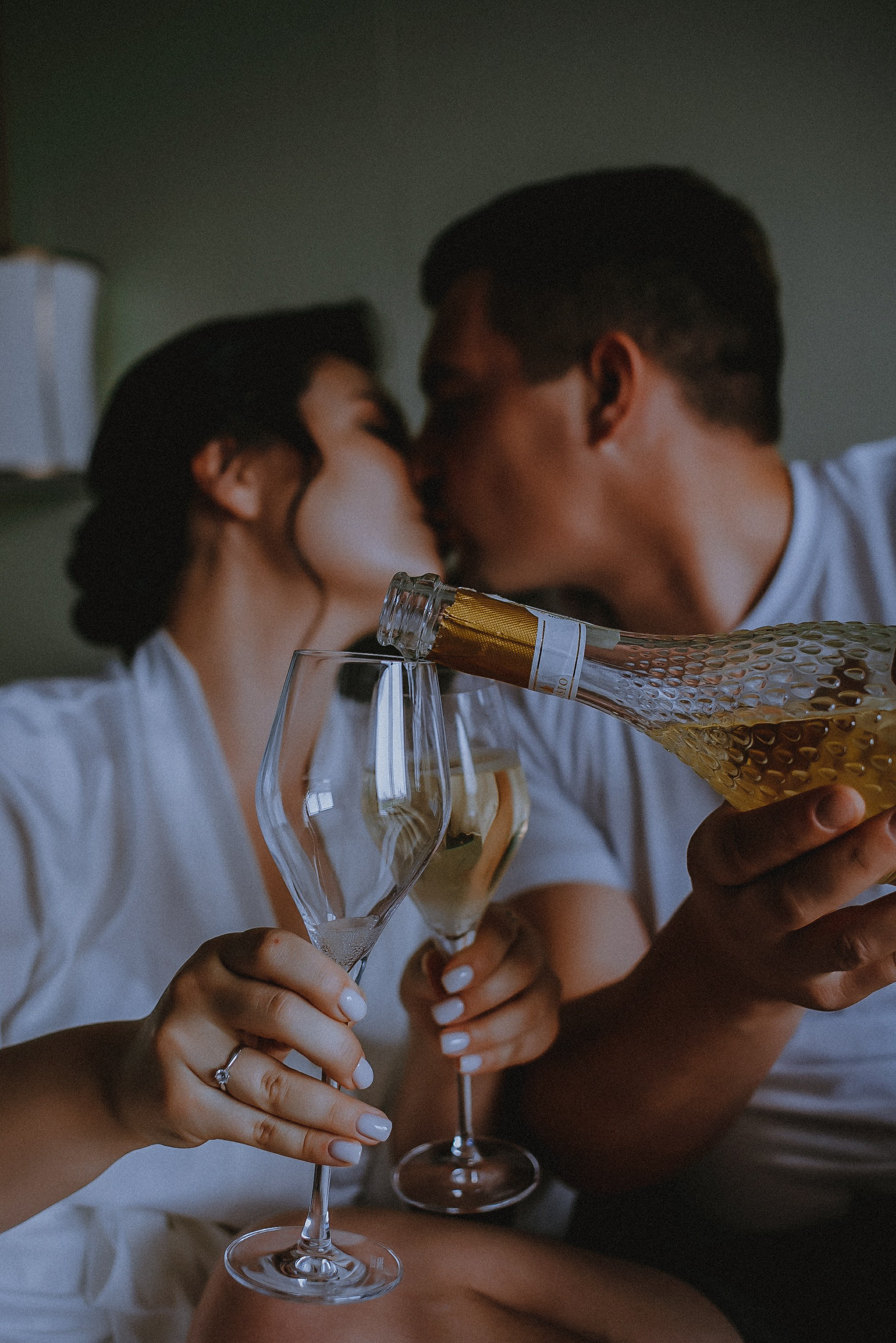 Love.com: Главная страница нашего счастья. Свадебный и семейный фотограф в Москве Сажина Кристина КиМ. Свадебный оператор в Москве Сажин Максим