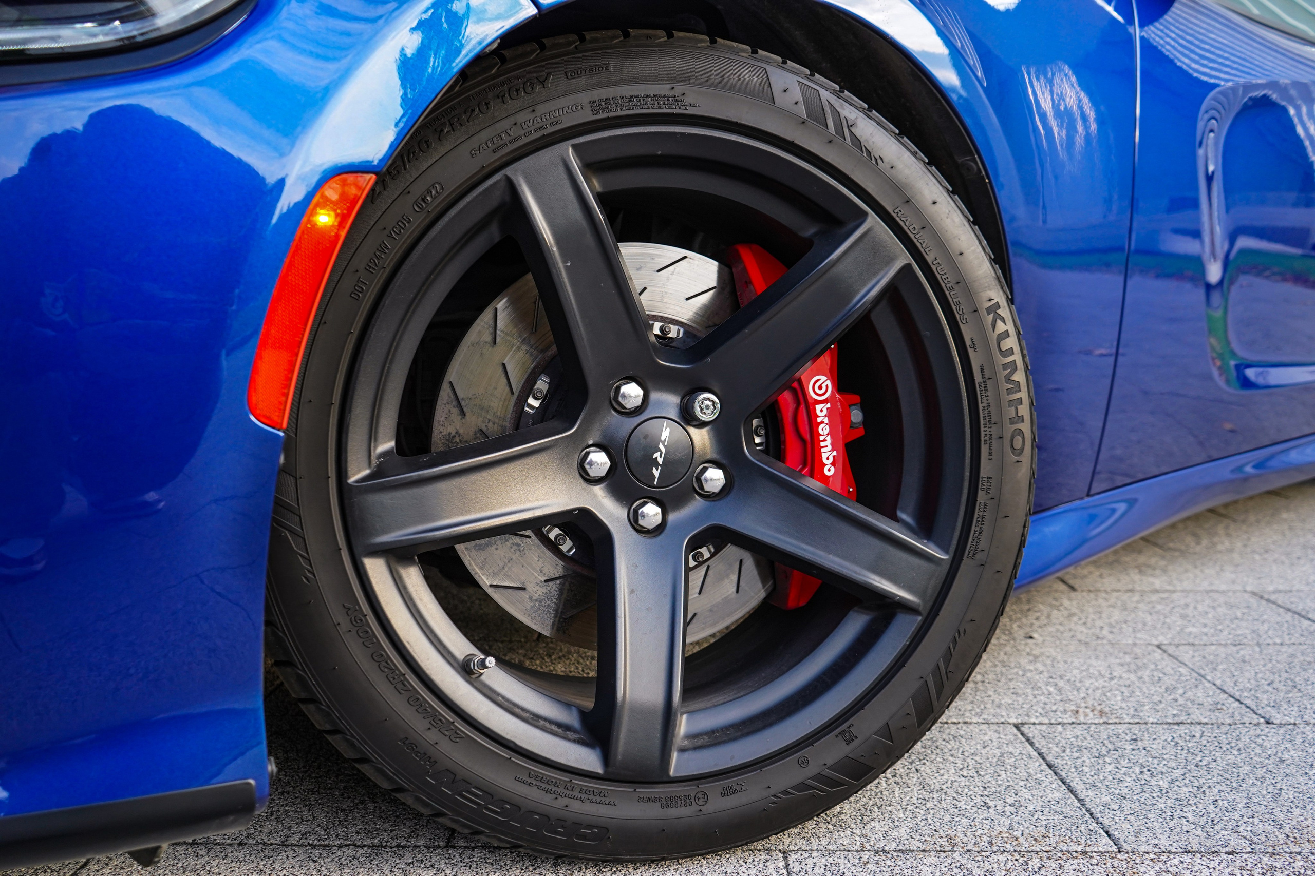 Dodge Charger Hellcat. Автомобильный фотограф Шакая Кирилл