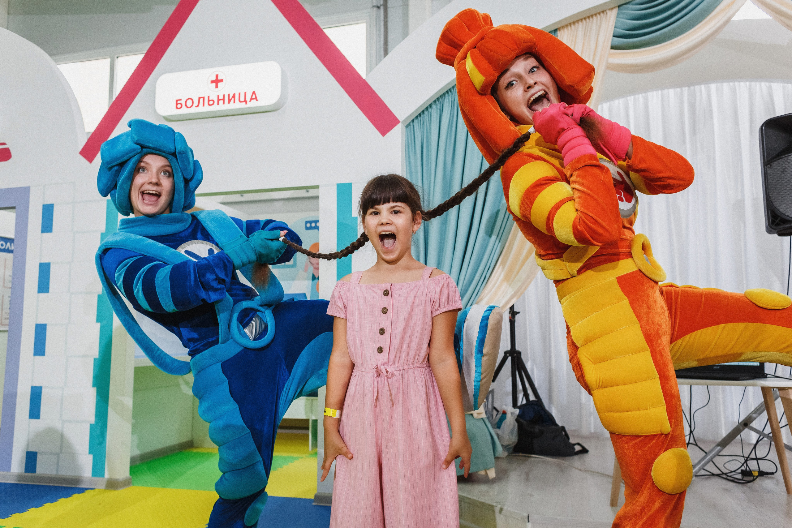 Волшебные моменты: детский праздник в игровой Клумба, Таганрог. Свадебный и семейный фотограф в Таганроге Бакарюк Антон