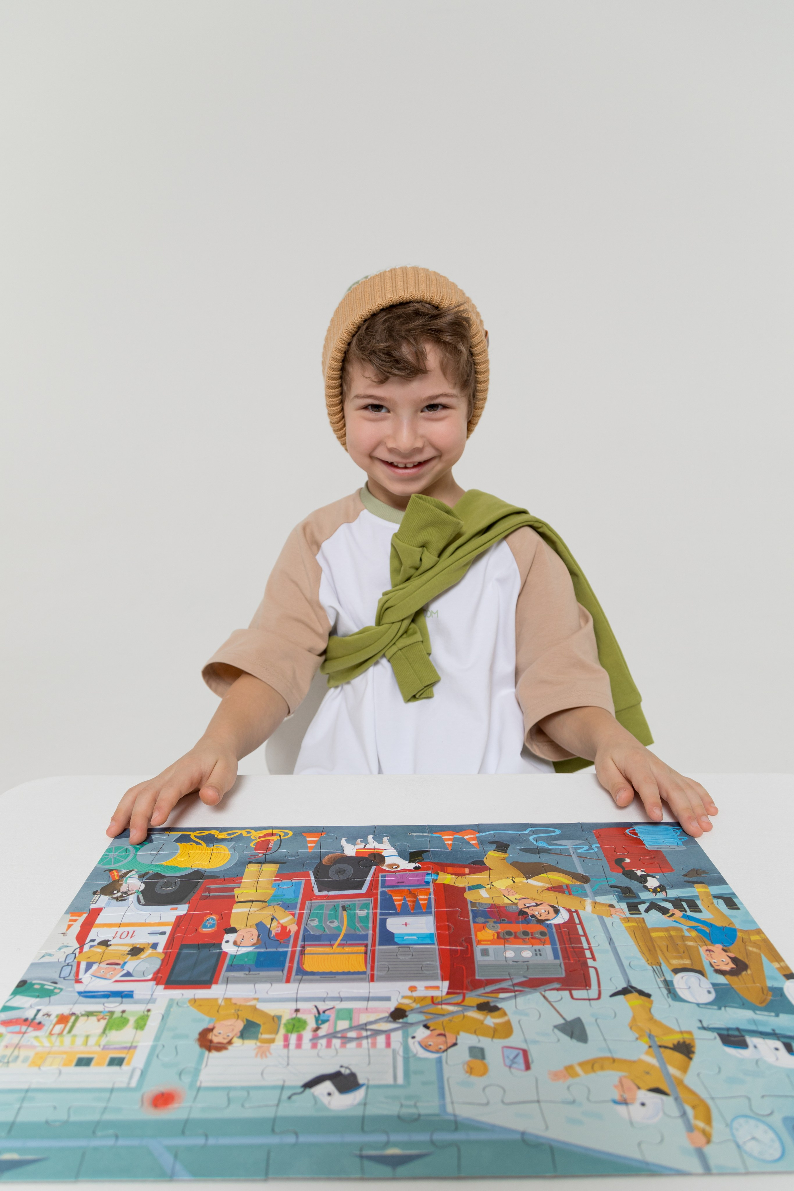 Имиджевая и каталожная съёмка для бренда детских пазлов. Детский и контент фотограф Надя Волкова Санкт-Петербург