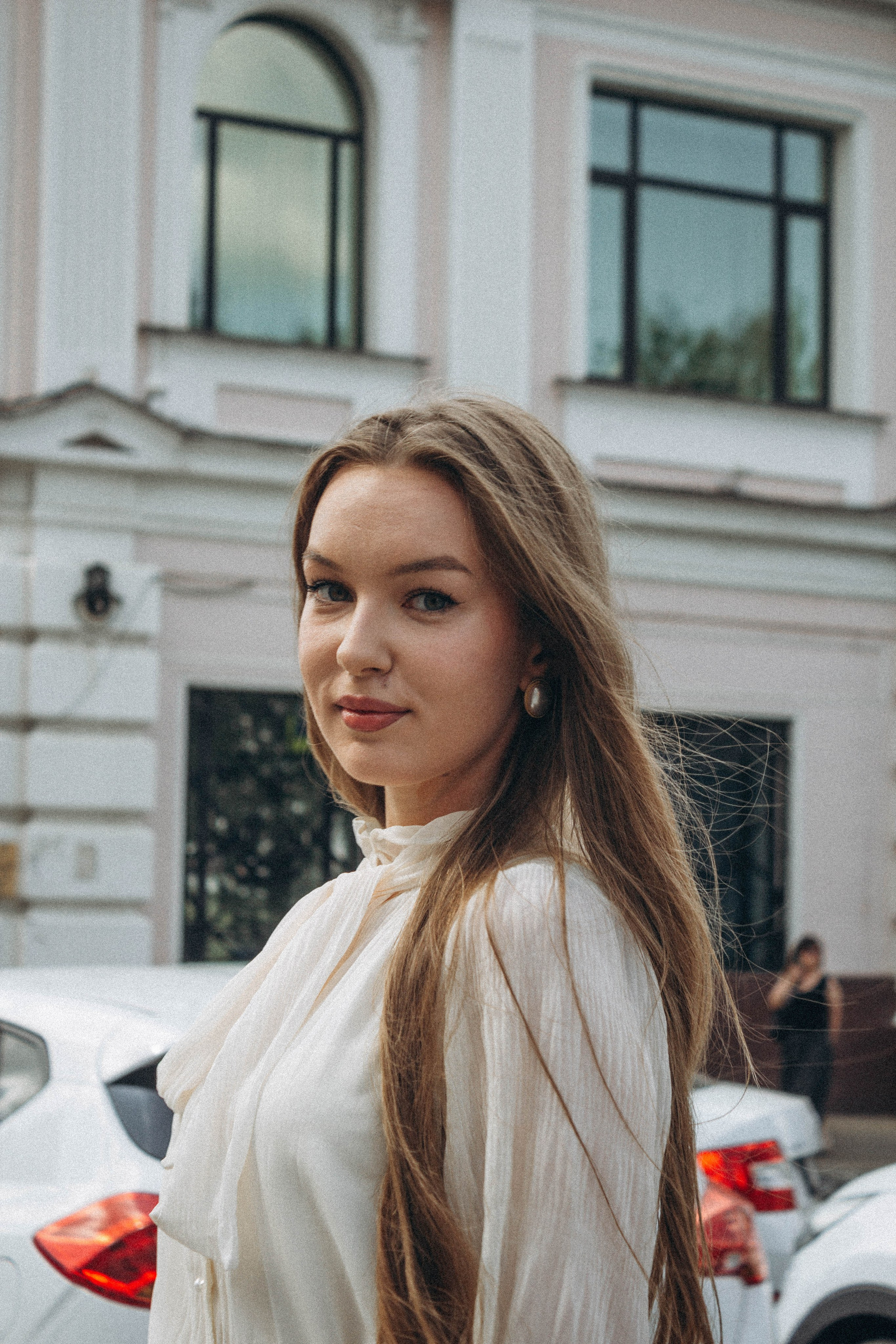 Sofiya. Я — Алёна и я фотографирую красиво (е)