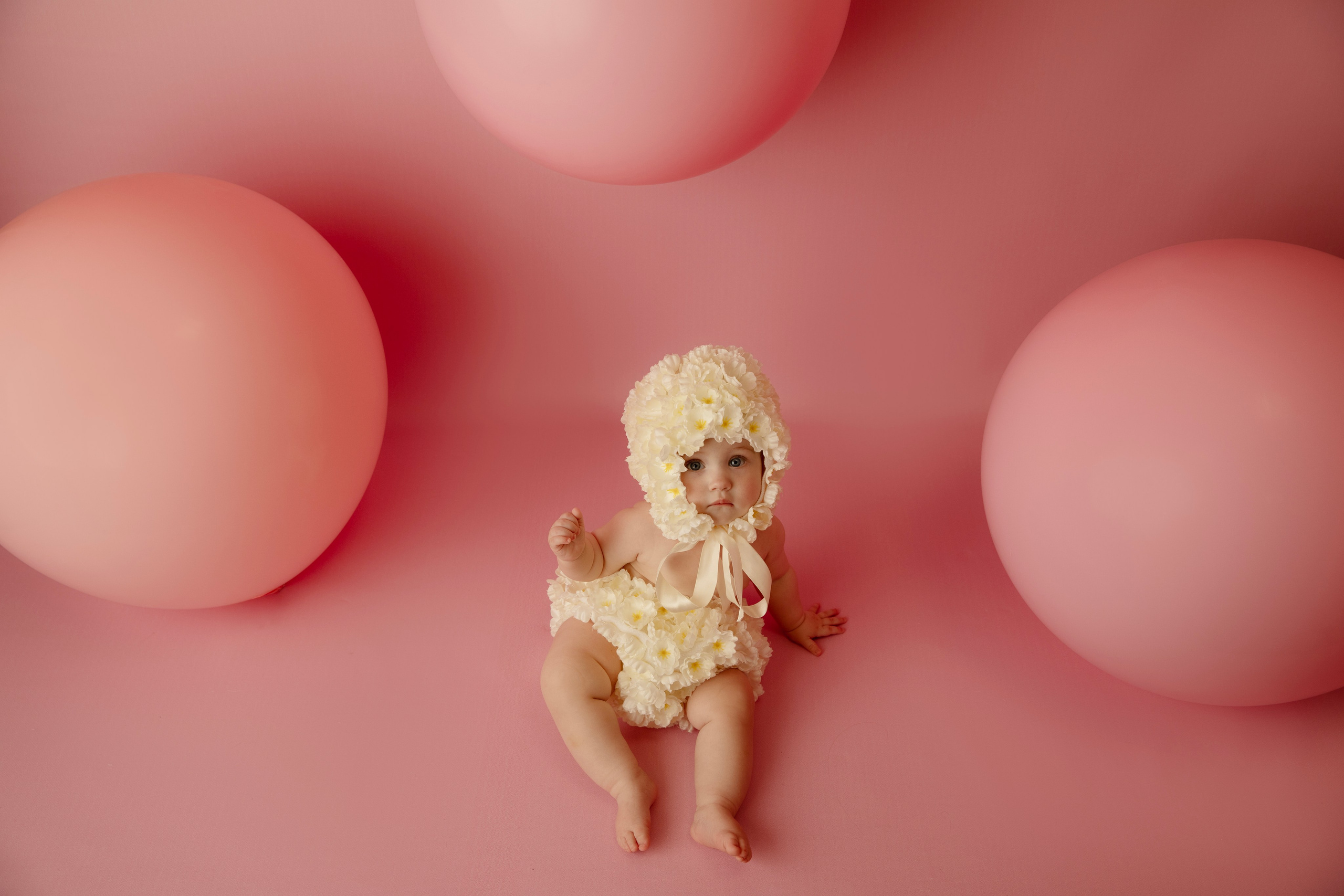 Съемка годовасиков в цветочных костюмах. Фотограф новорожденных, детский фотограф  Москва.Семейная съемка Москва. Семенова Анна