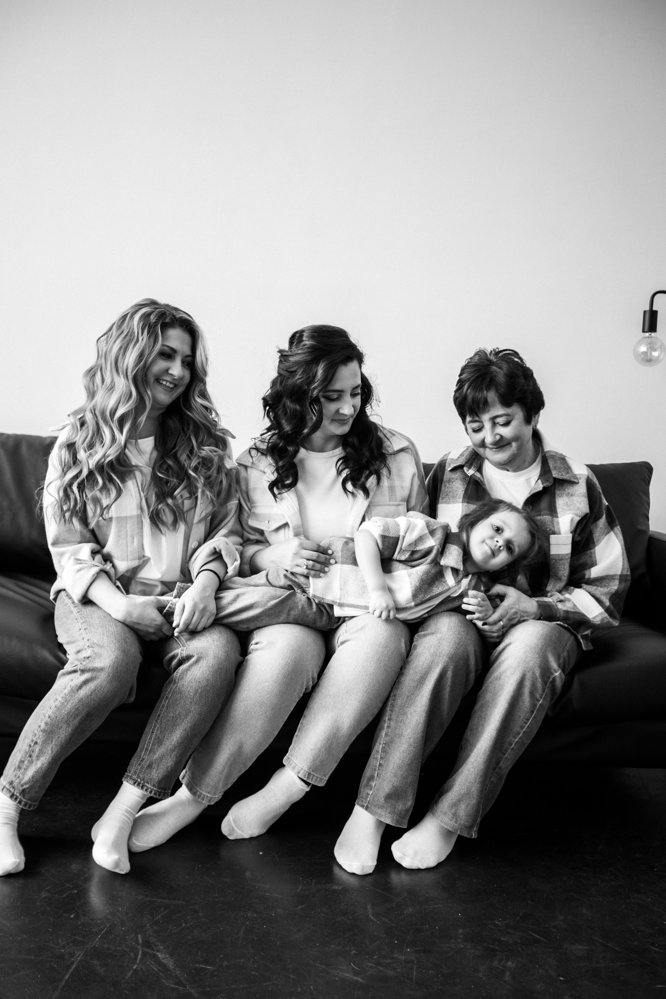 Настя, Маша и Мама. Главная