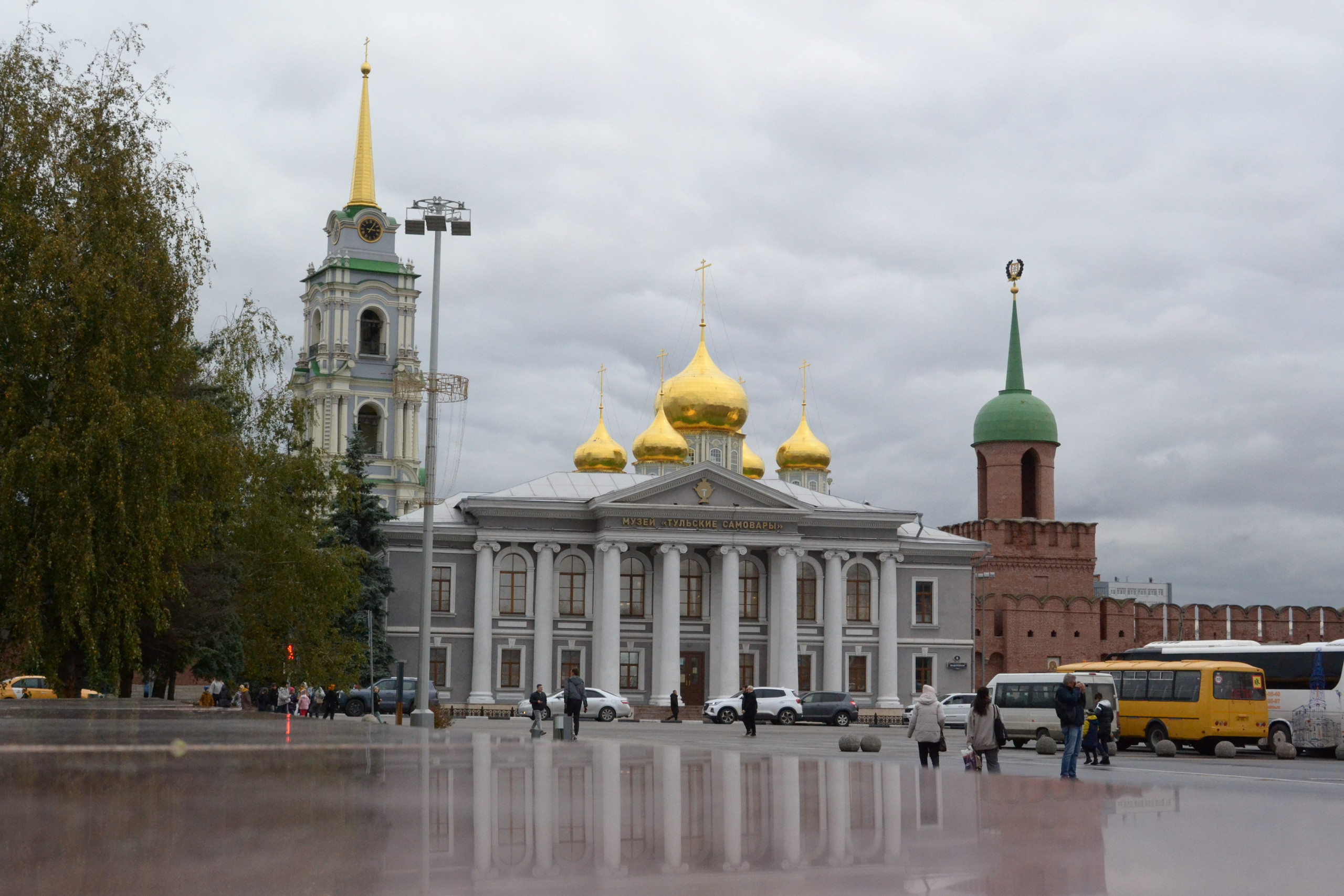 Площадь Ленина, Гостинный двор, Белый дом, Фонтаны, улица Советская. Фотограф в Туле Крупский АнДРей. Фотостудия «КАДР71» в Туле