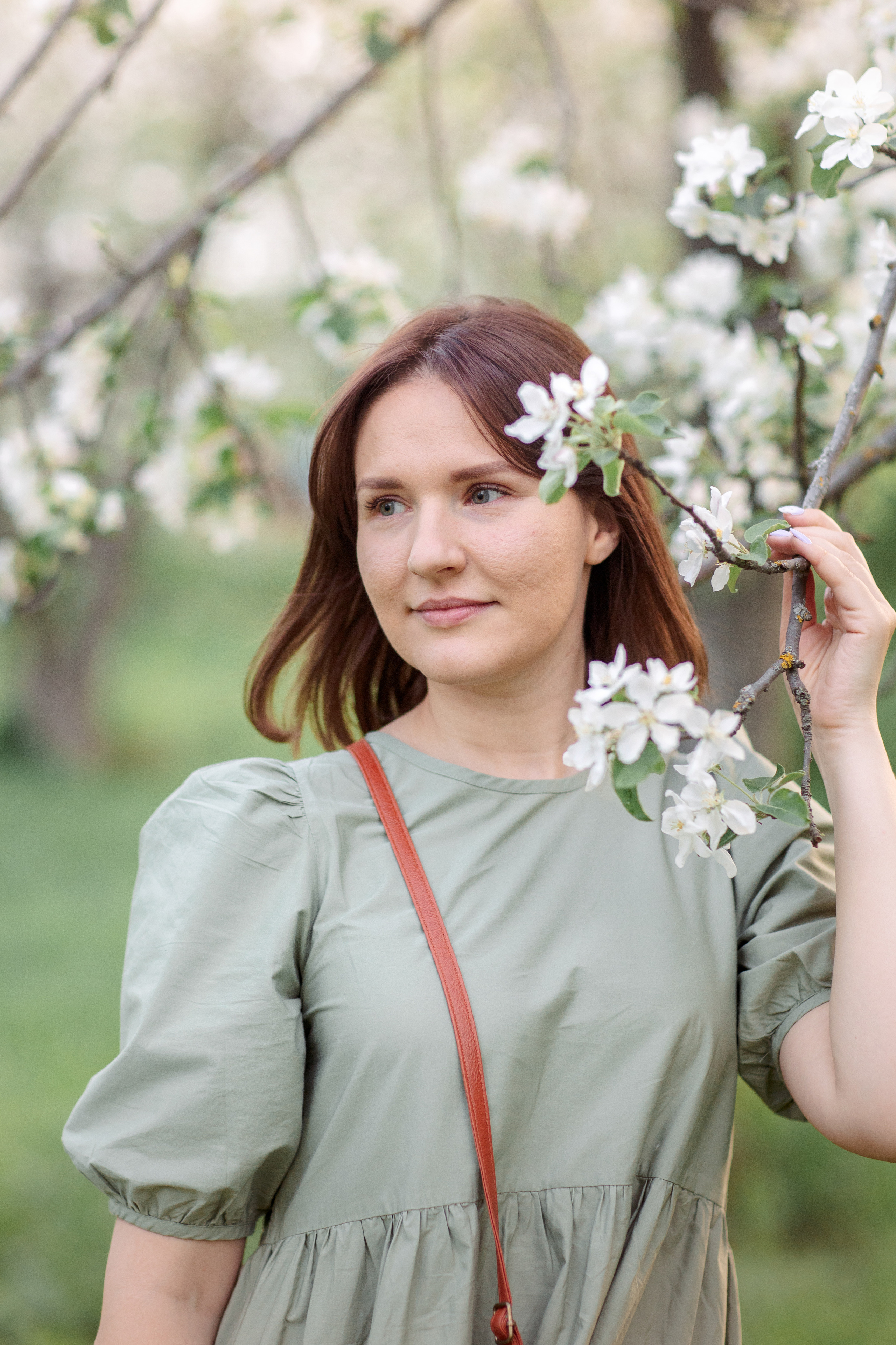 Семейная фотосессия в цветущих садах. Весна 2021. Семейный и детский фотограф в Пензе Анна Михайлова