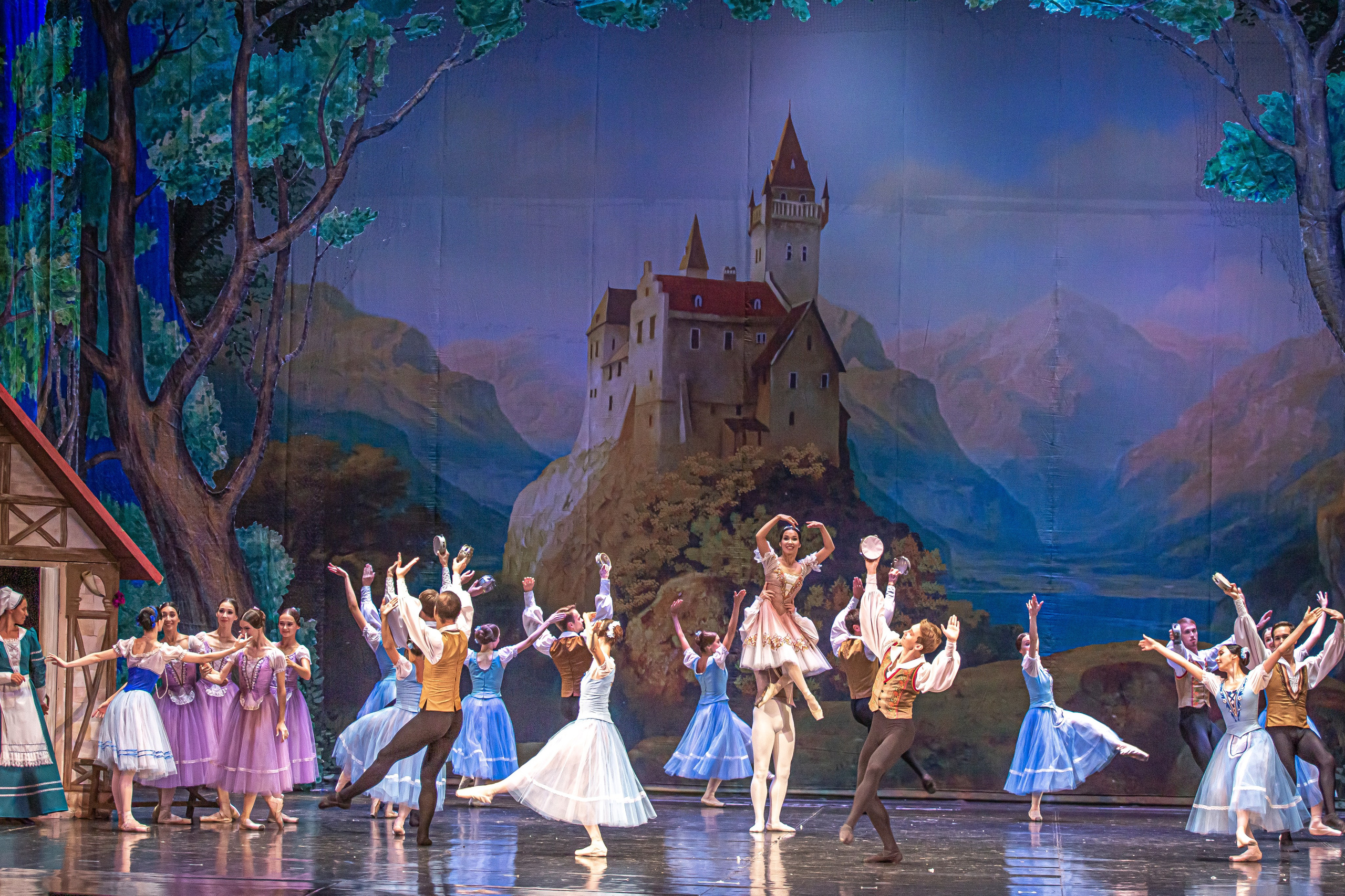 Жизель балет Марийского театра оперы и балета на сцене Зимнего театра. Фотограф в Сочи Юрий Шептаев