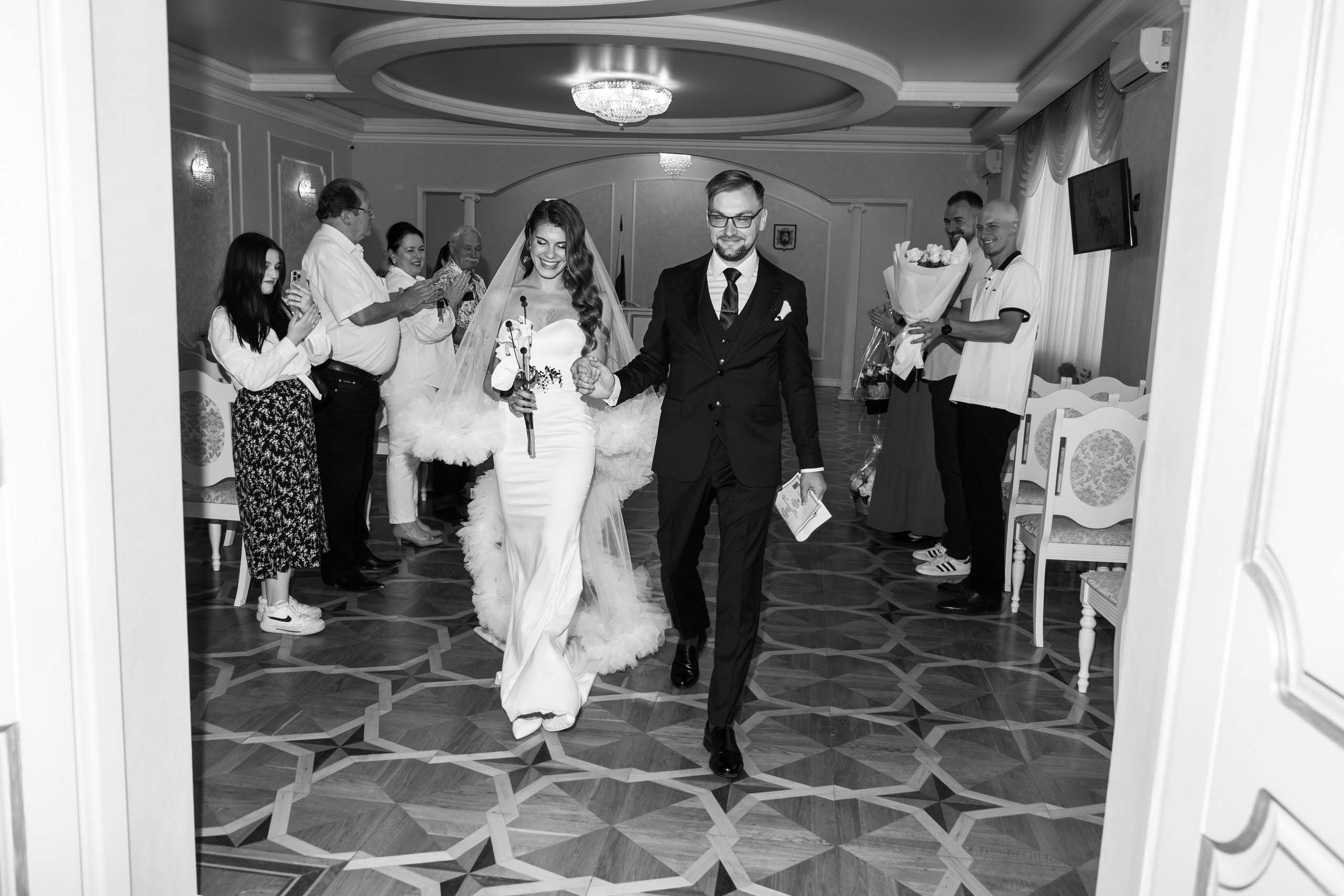 Дарья и Виктор в Балаклаве и на Фиоленте. Свадебный фотограф и видеограф в Крыму! Ваш день будет незабываемым!