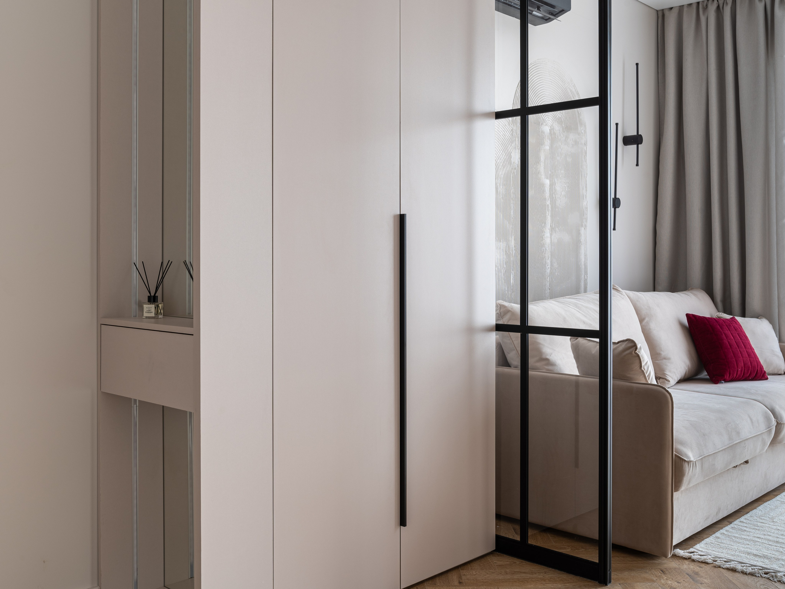 Квартира с яркими акцентами. Интерьерный фотограф в Сочи Элина Габриелян