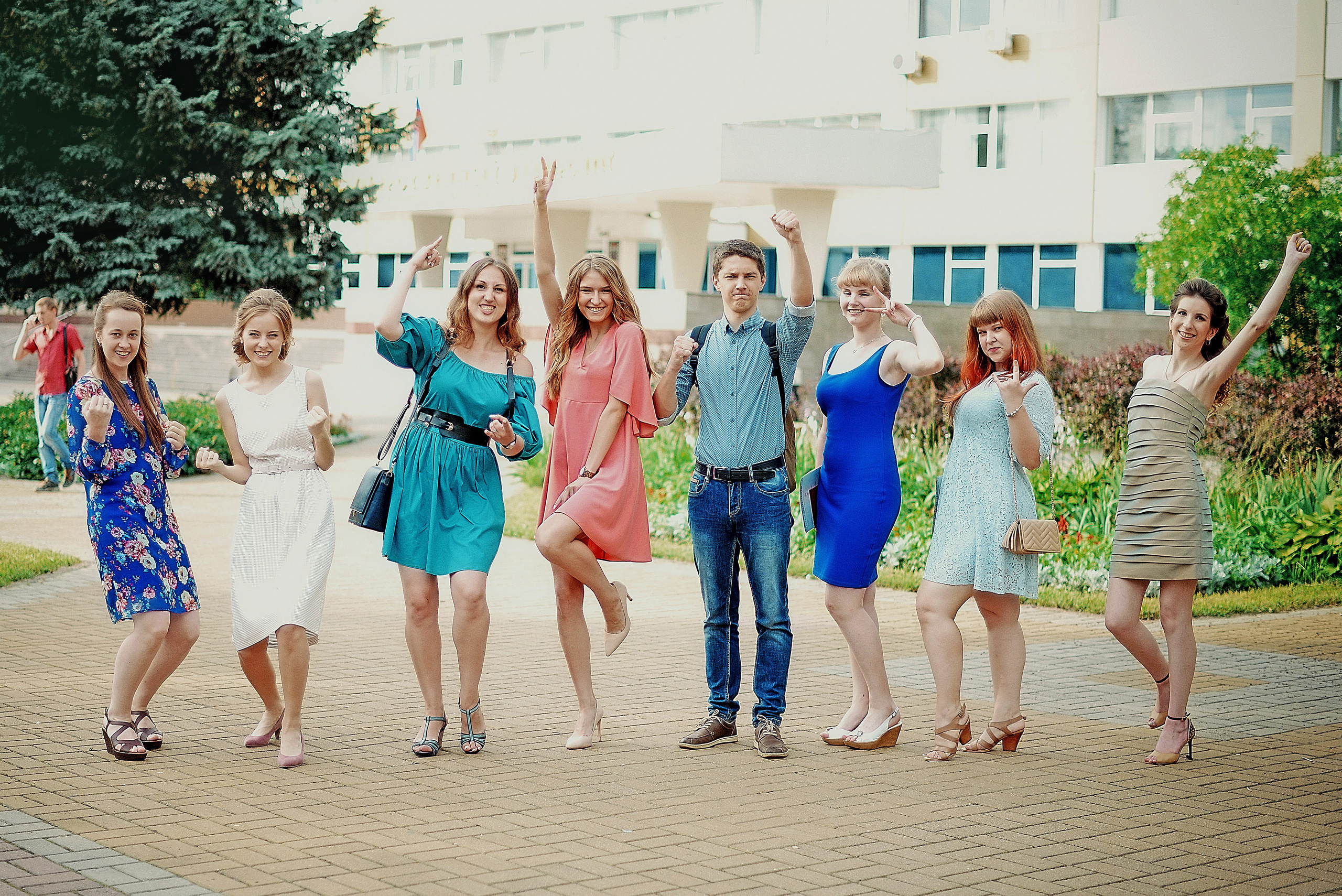 Выпускной БГТУ. Фотограф Галина Лисанова, г. Брянск