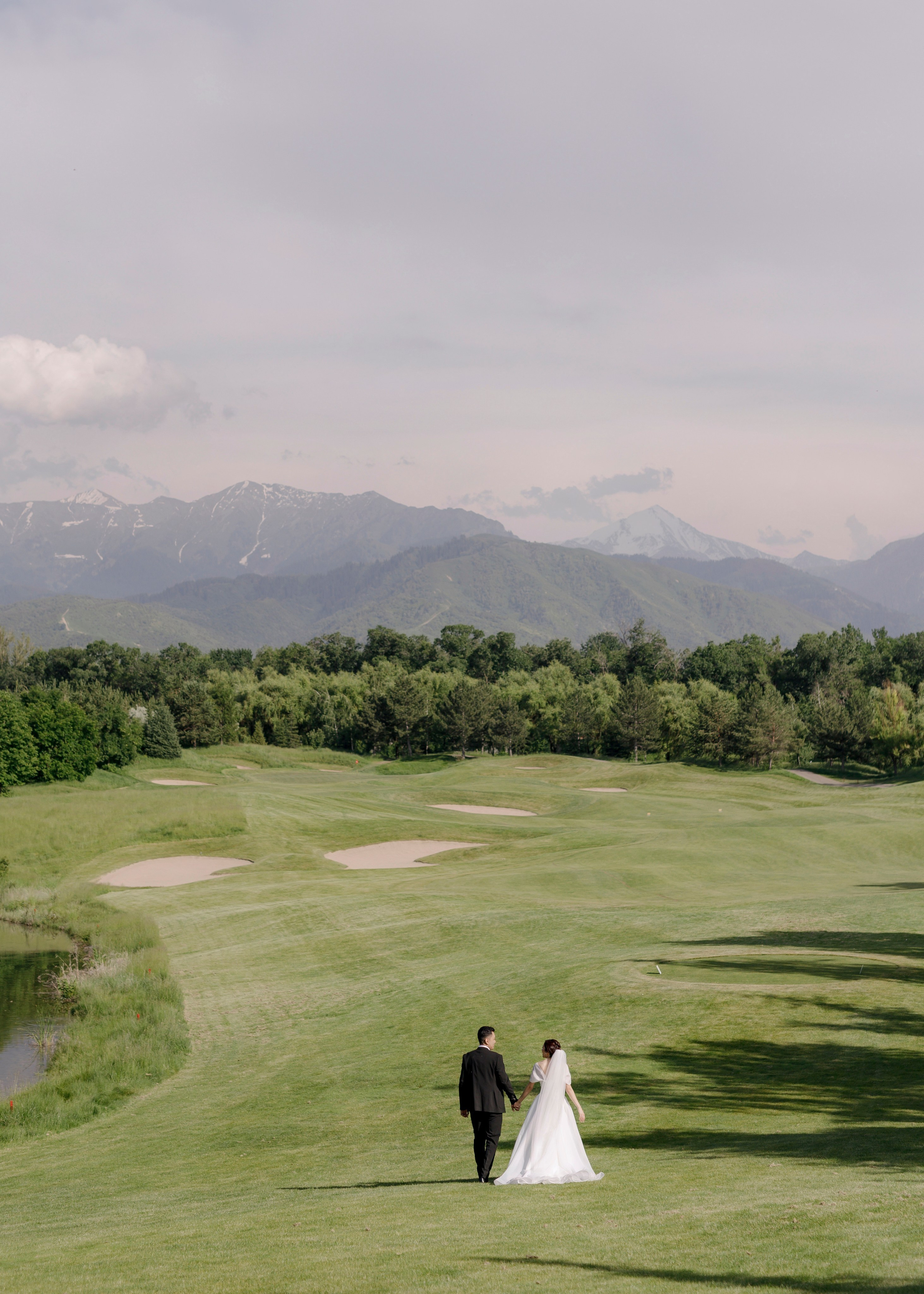 Wedding and Love story Photographer