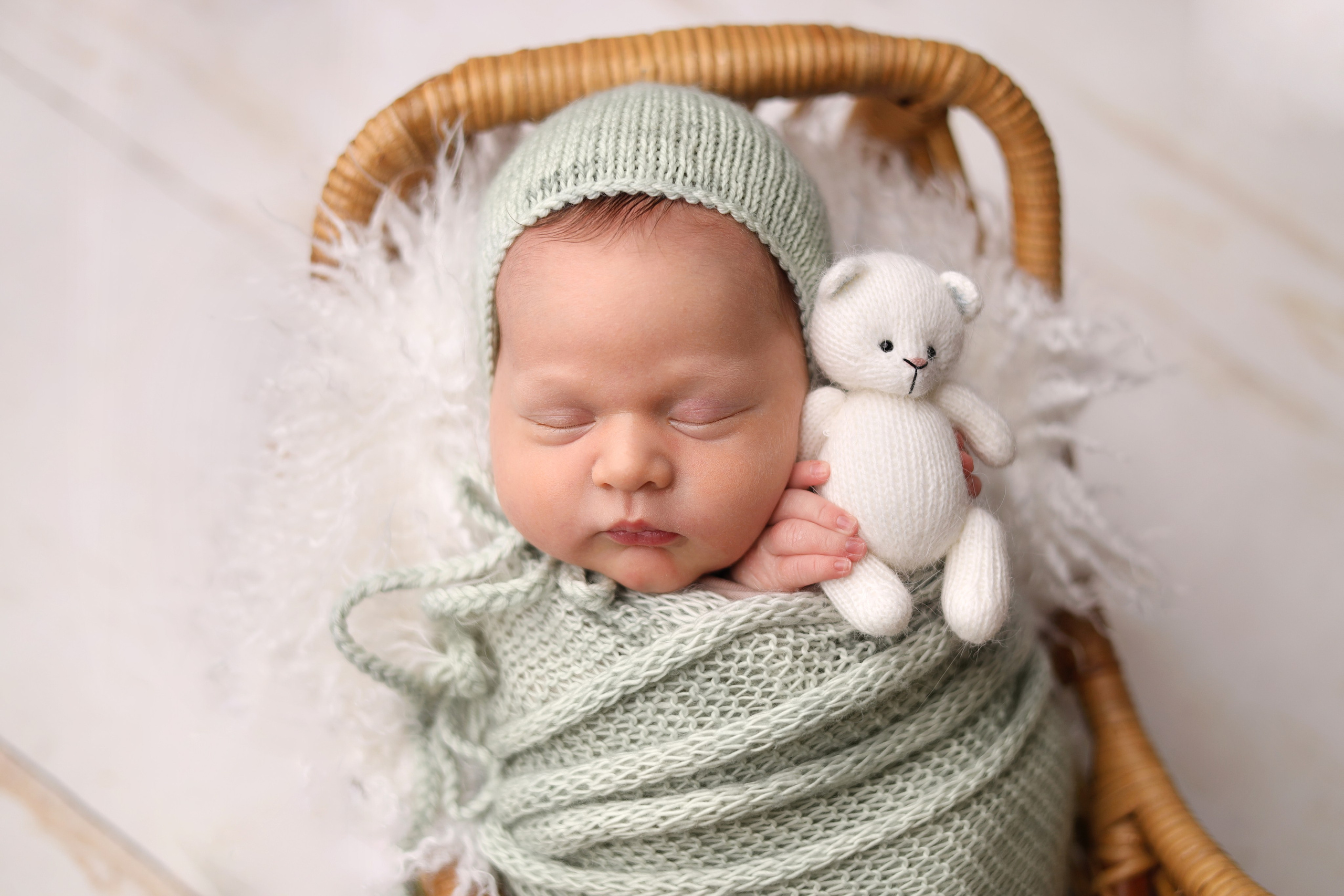 Ньюборн фотосессия максима. Фотограф новорожденных в Москве Столярова Светлана. Фотограф новорожденных Москва. Ньюборн фотограф Москва