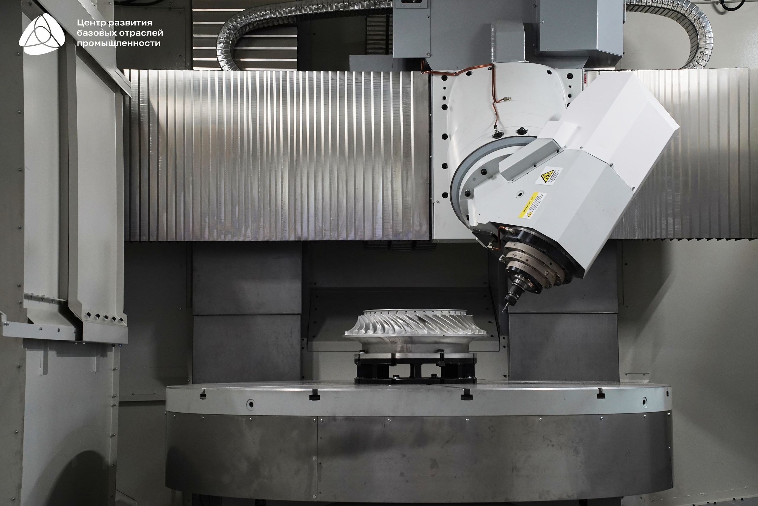 ЭКСПОЦЕНТР Алиханов. Фотограф